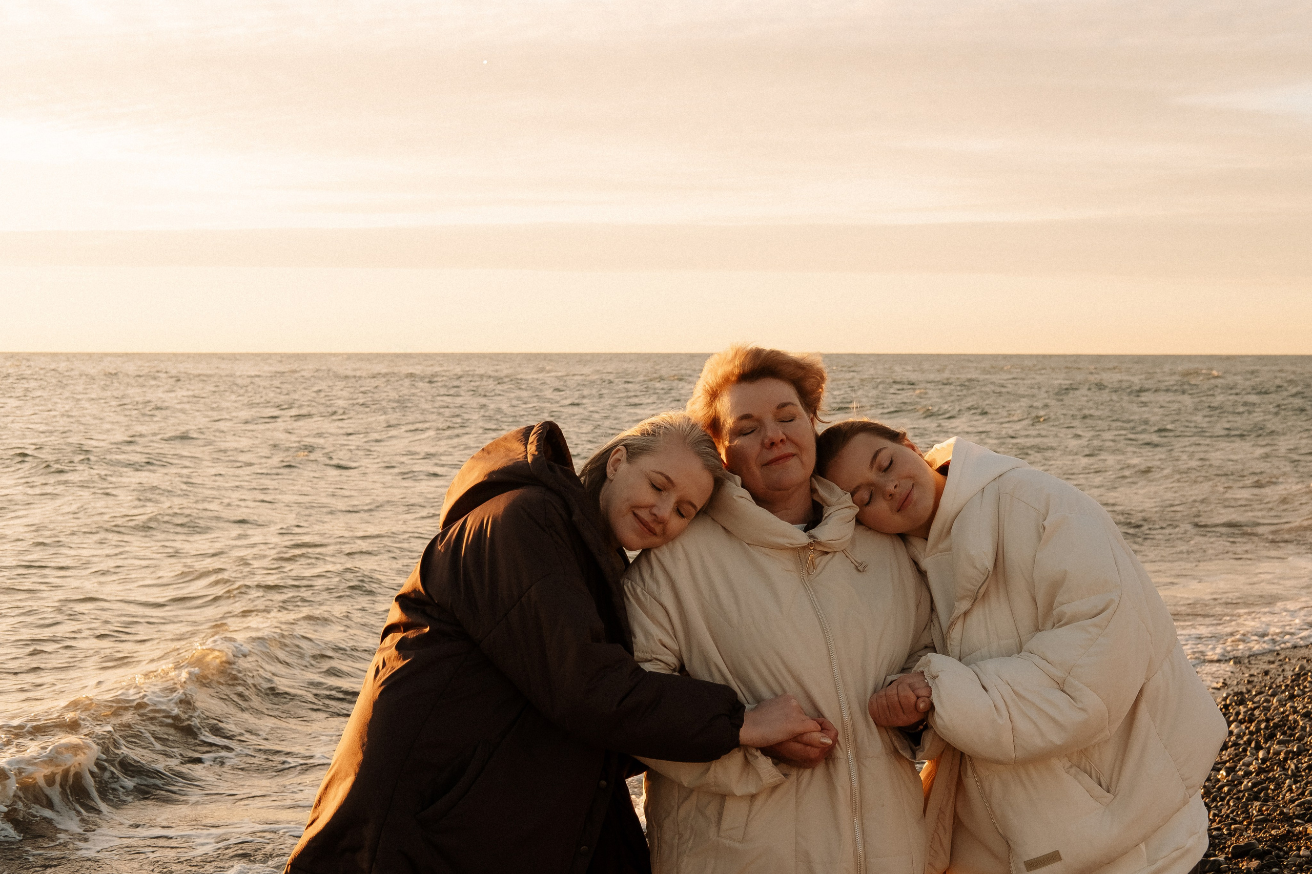 Семейные фотосессии в Сочи, Сириус и на Красной поляне. Семейный, свадебный фотограф Сочи, Адлер, Красная поляна