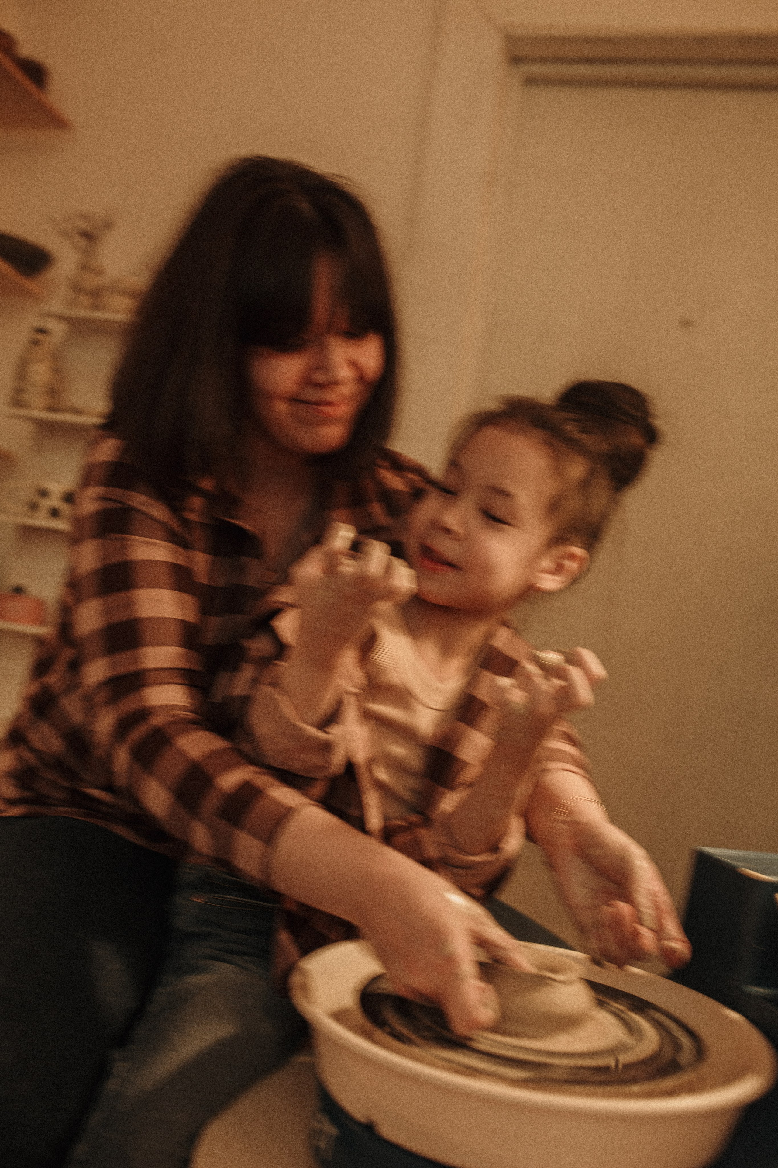 Дина & София гончарная. Семейный и Свадебный фотограф в Санкт-Петербурге Плохая Екатерина