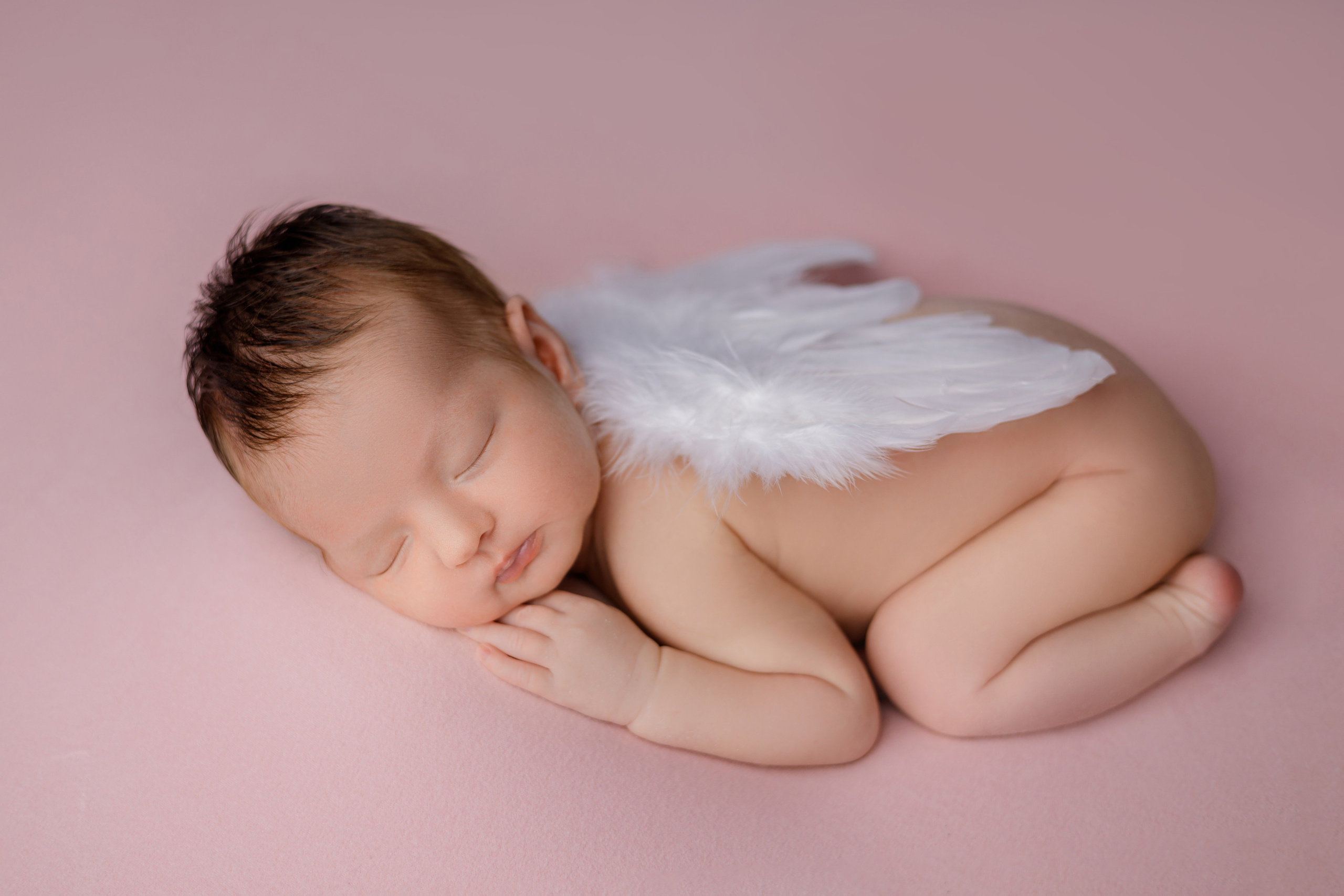 Ангелина. Евгения Горбунова фотограф новорожденных в Новом Уренгое