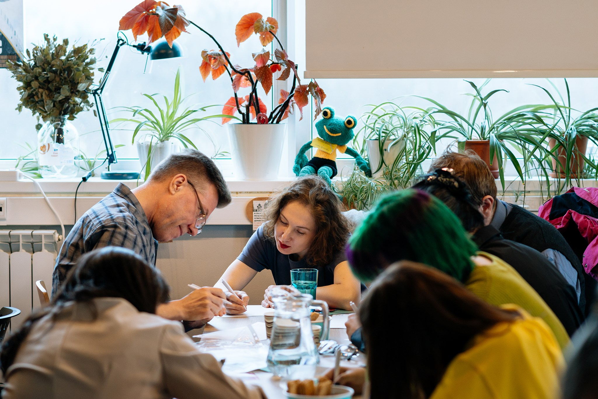 Тотальный диктант в Ночлежке. Апрель 26. Репортажный фотограф в Санкт-Петербурге Анастасия Клёпова