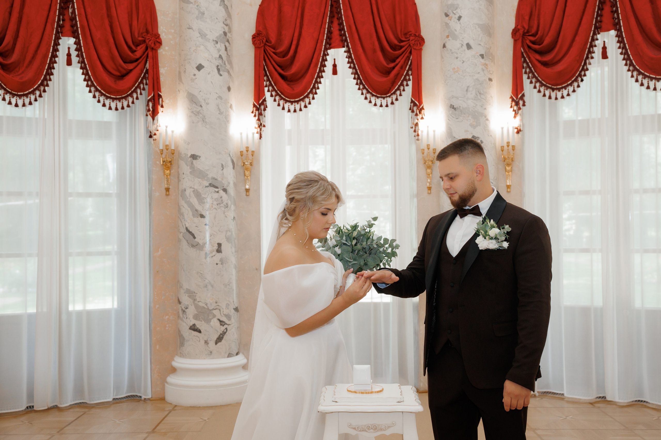 Регистрация и прогулка в Остафьево. Свадебный и репортажный фотограф (Москва, Королев и другие)