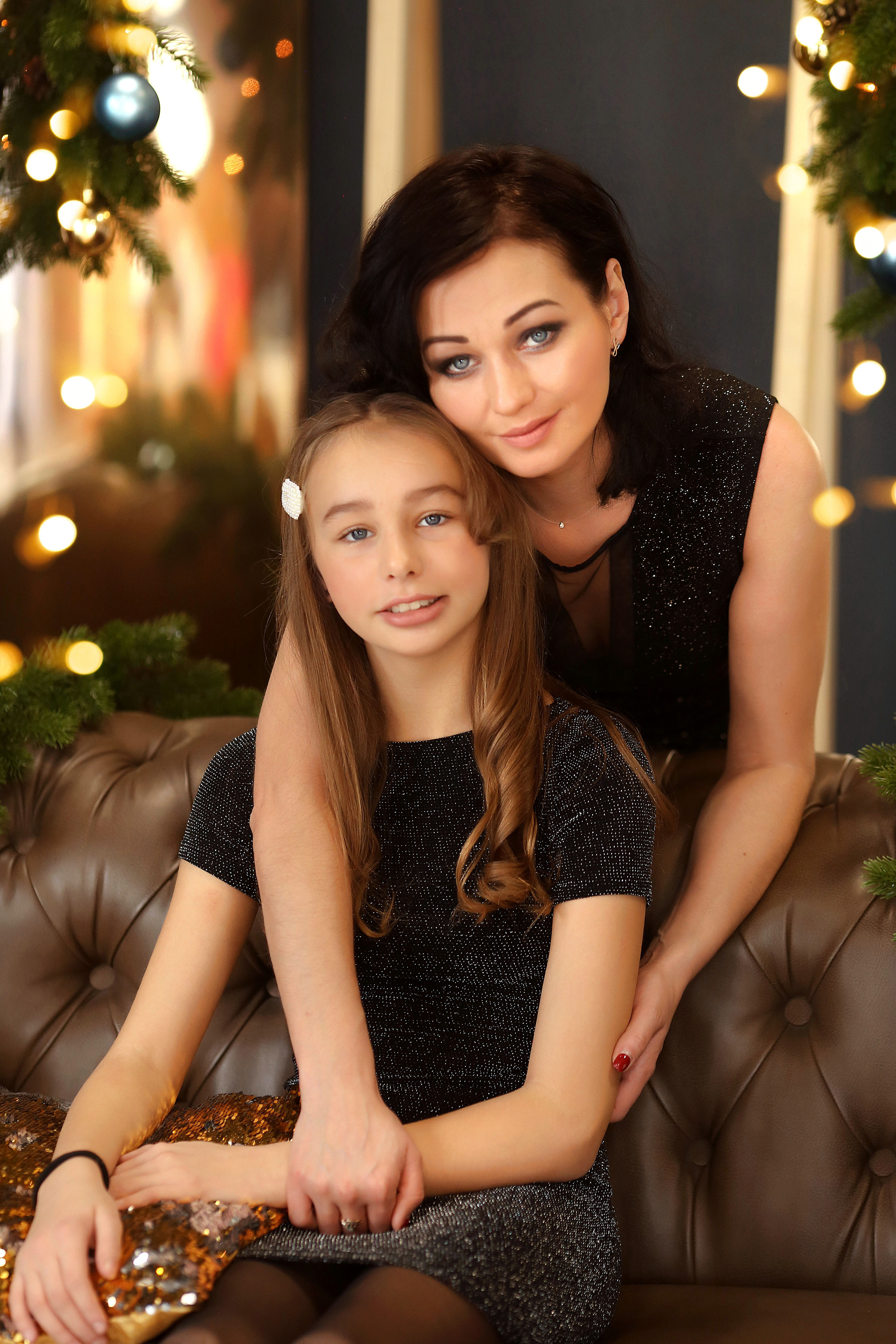 Семейная фотосессия в студии. Семейный и детский фотограф в Волгограде Серкибаева Ирина