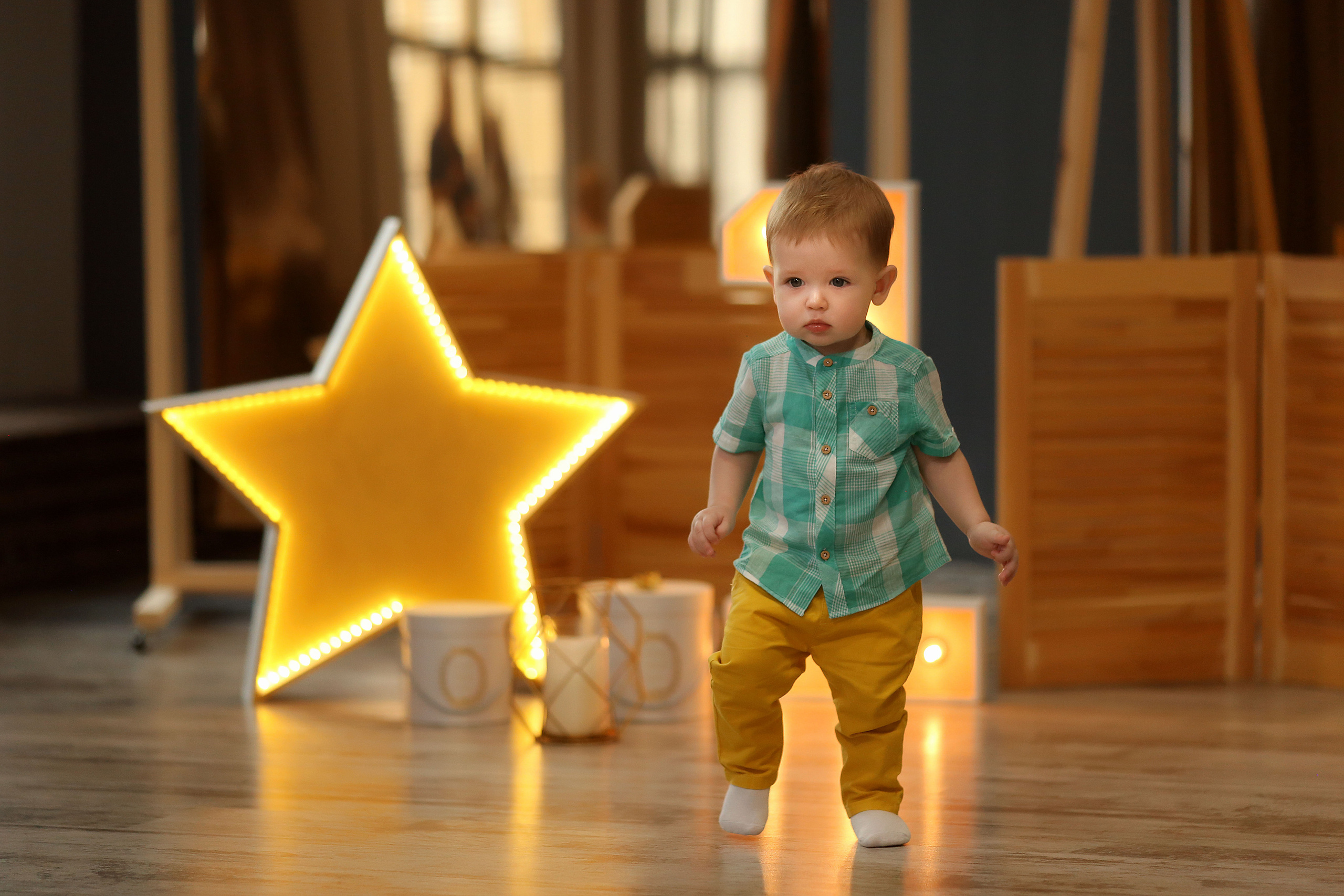 Семейная фотосессия в студии. Семейный и детский фотограф в Волгограде Серкибаева Ирина