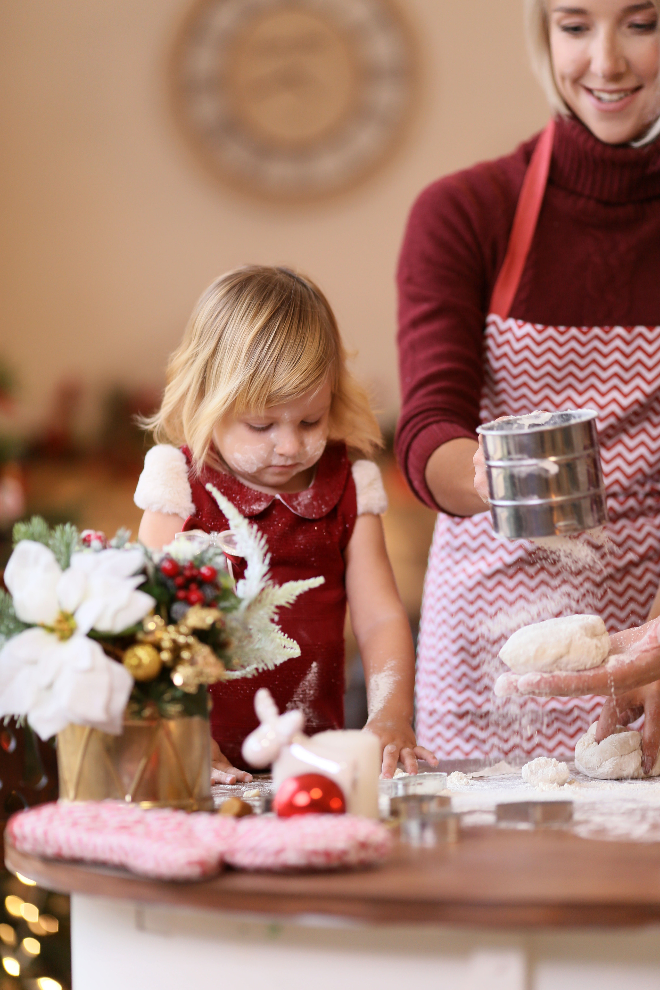 Семейная фотосессия в студии. Семейный и детский фотограф в Волгограде Серкибаева Ирина