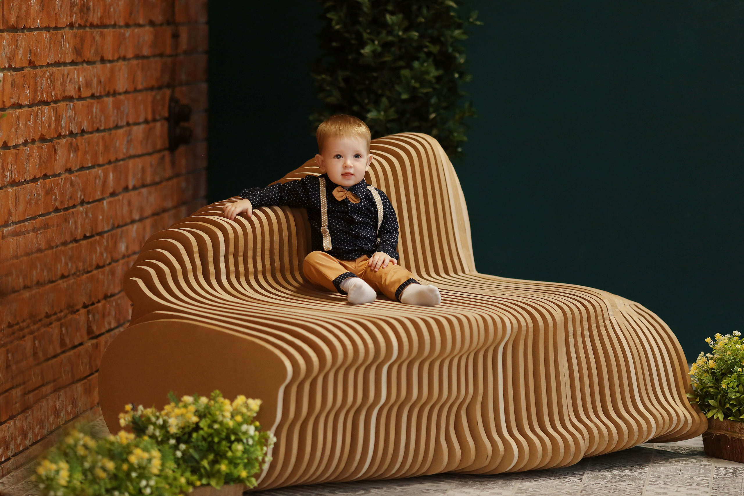 Семейная фотосессия в студии. Семейный и детский фотограф в Волгограде Серкибаева Ирина