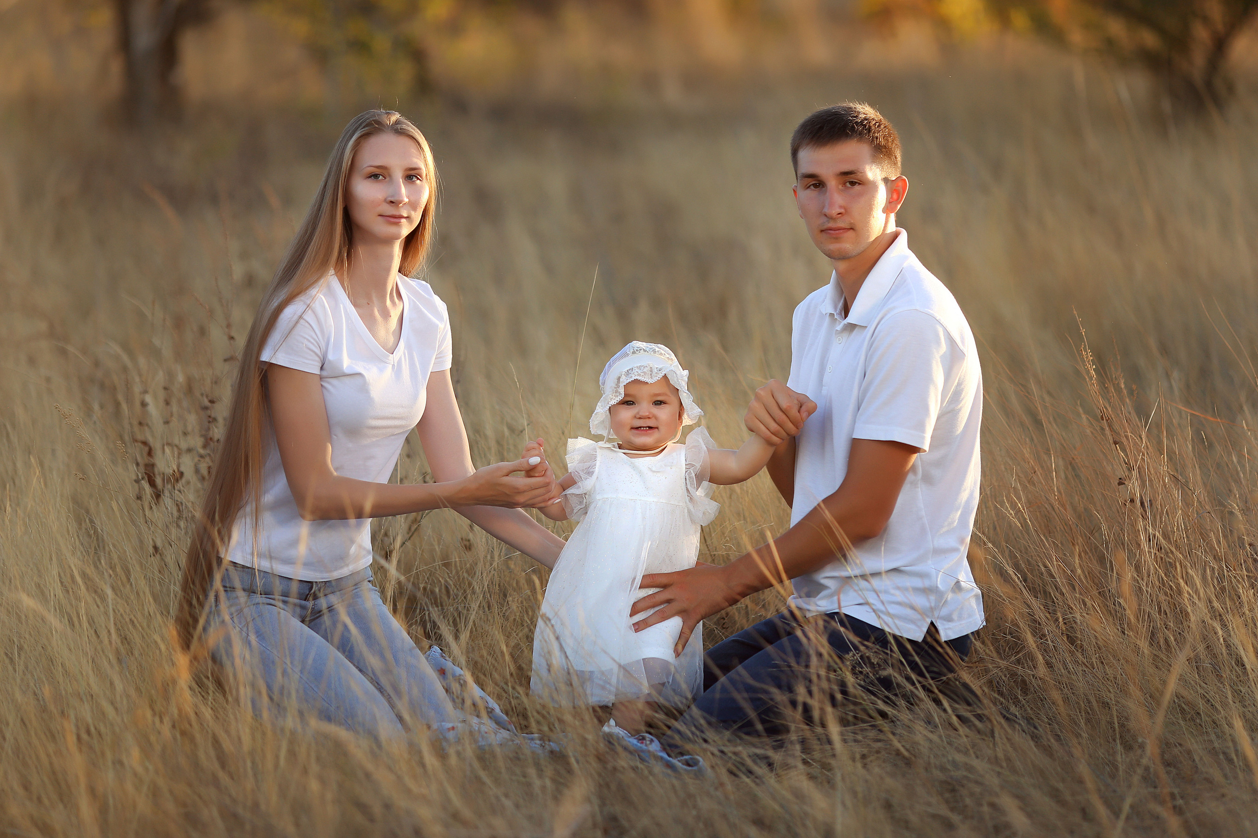 Семейная фотосессия на природе. Семейный и детский фотограф в Волгограде Серкибаева Ирина