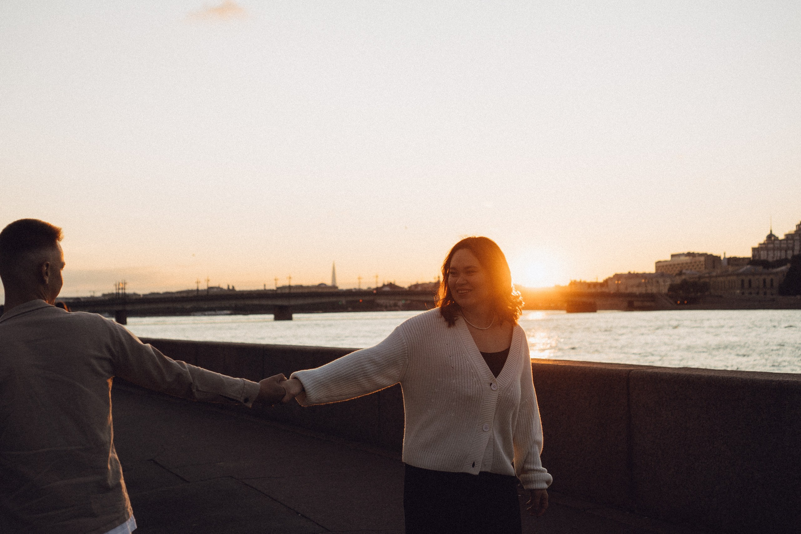 Любовная прогулка на закате. Профессиональный фотограф, Санкт-Петербург — Виктория Богомолова