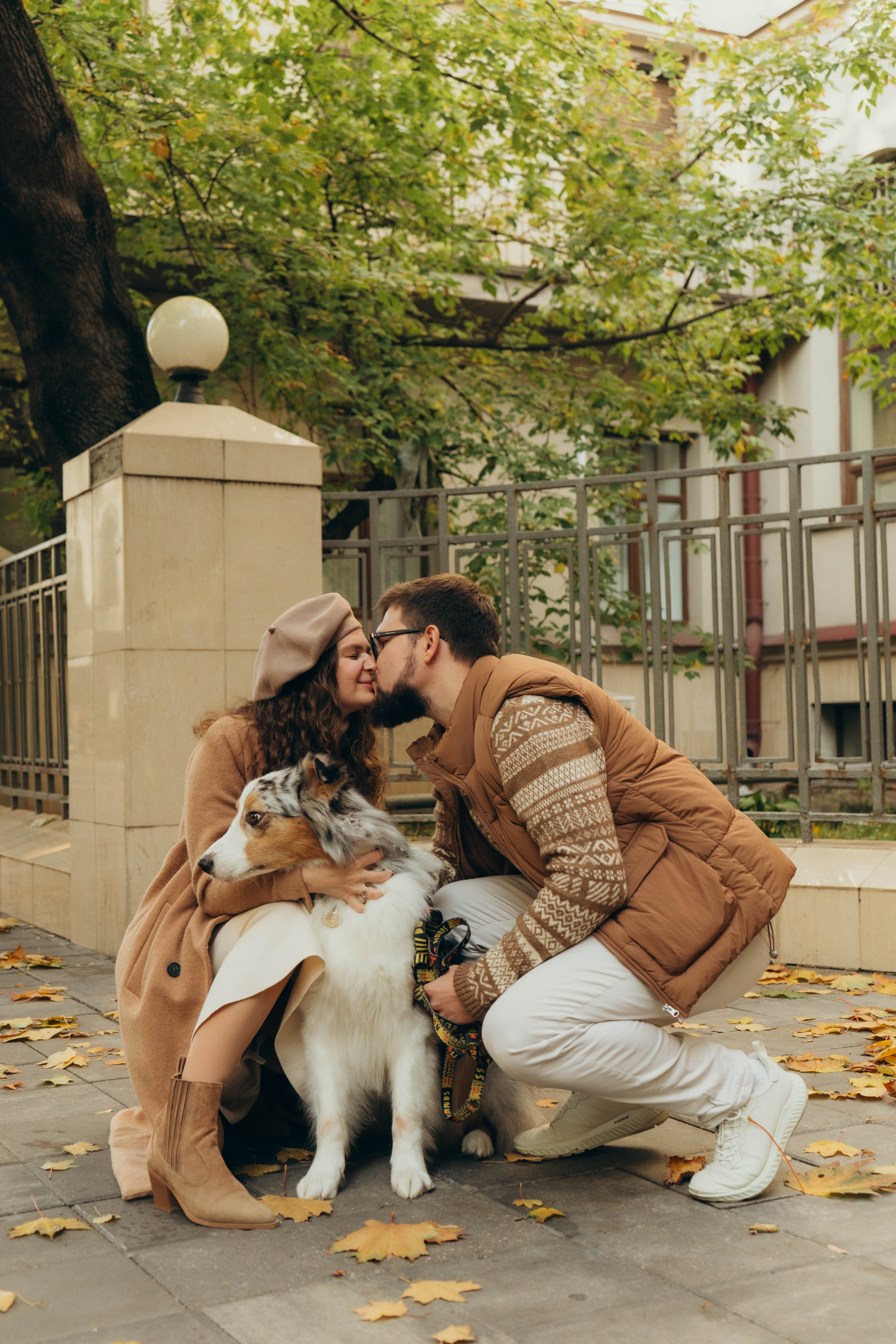 Аня, Влад и Джонни