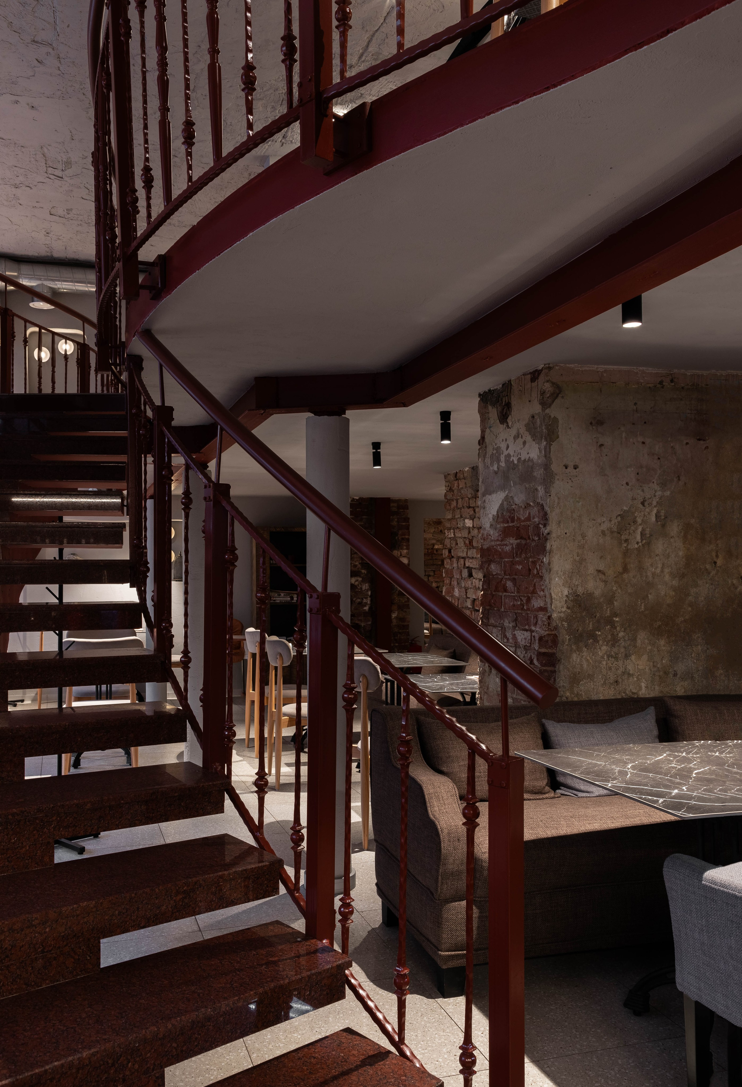 Lubo Cafe by Lena Golubinskaya. Ekaterina Symidi. Interior Photographer