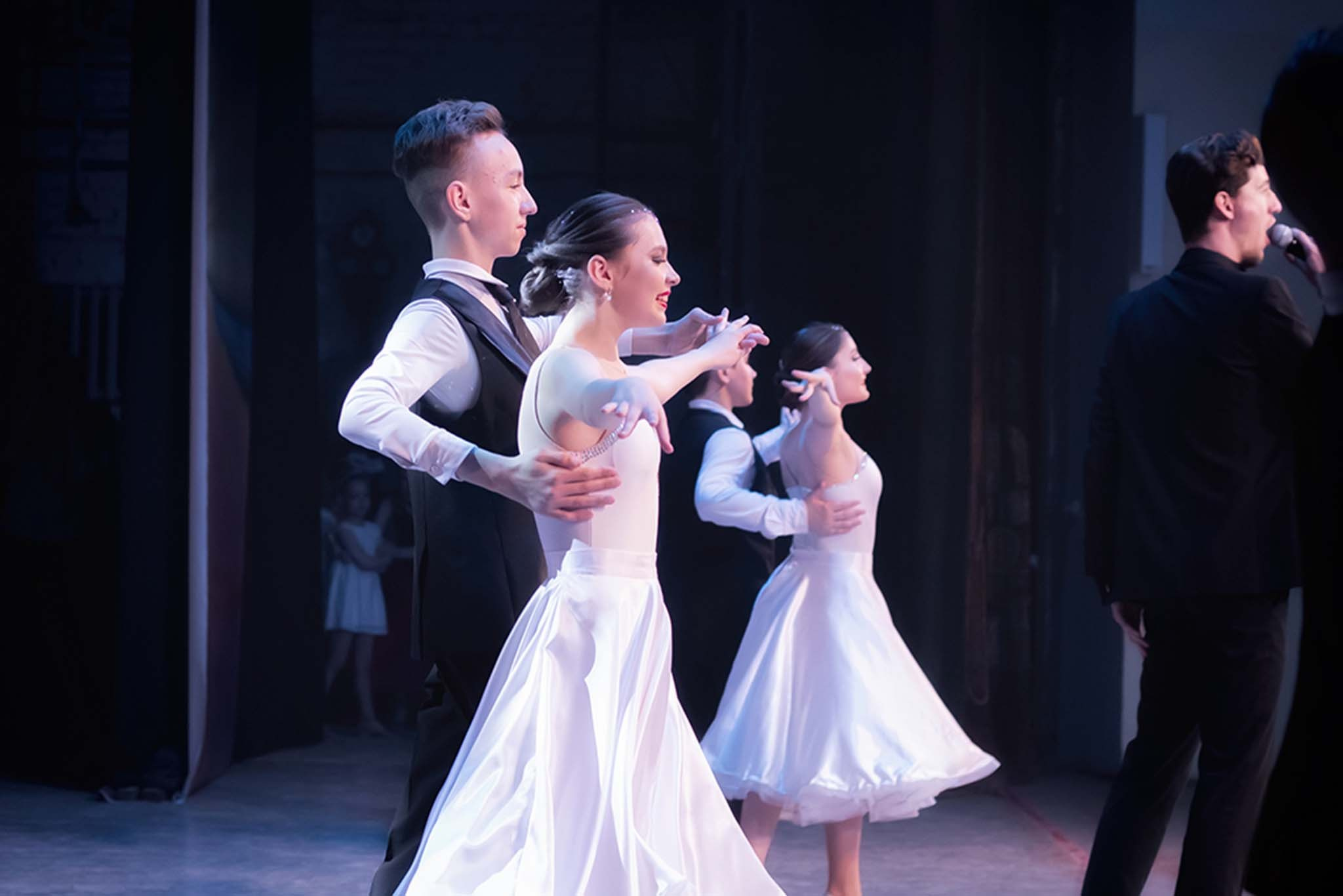 Выступление Анжелы и Руслана. Репортажный Фотограф