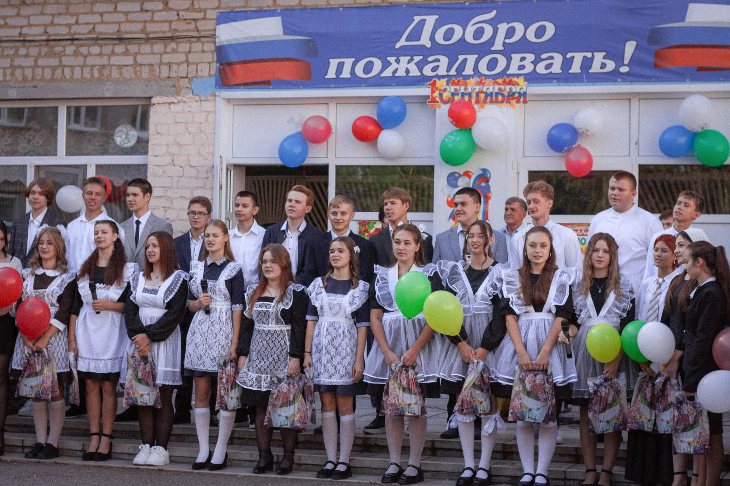 11 класс линейка. Портретный фотограф в Саратове