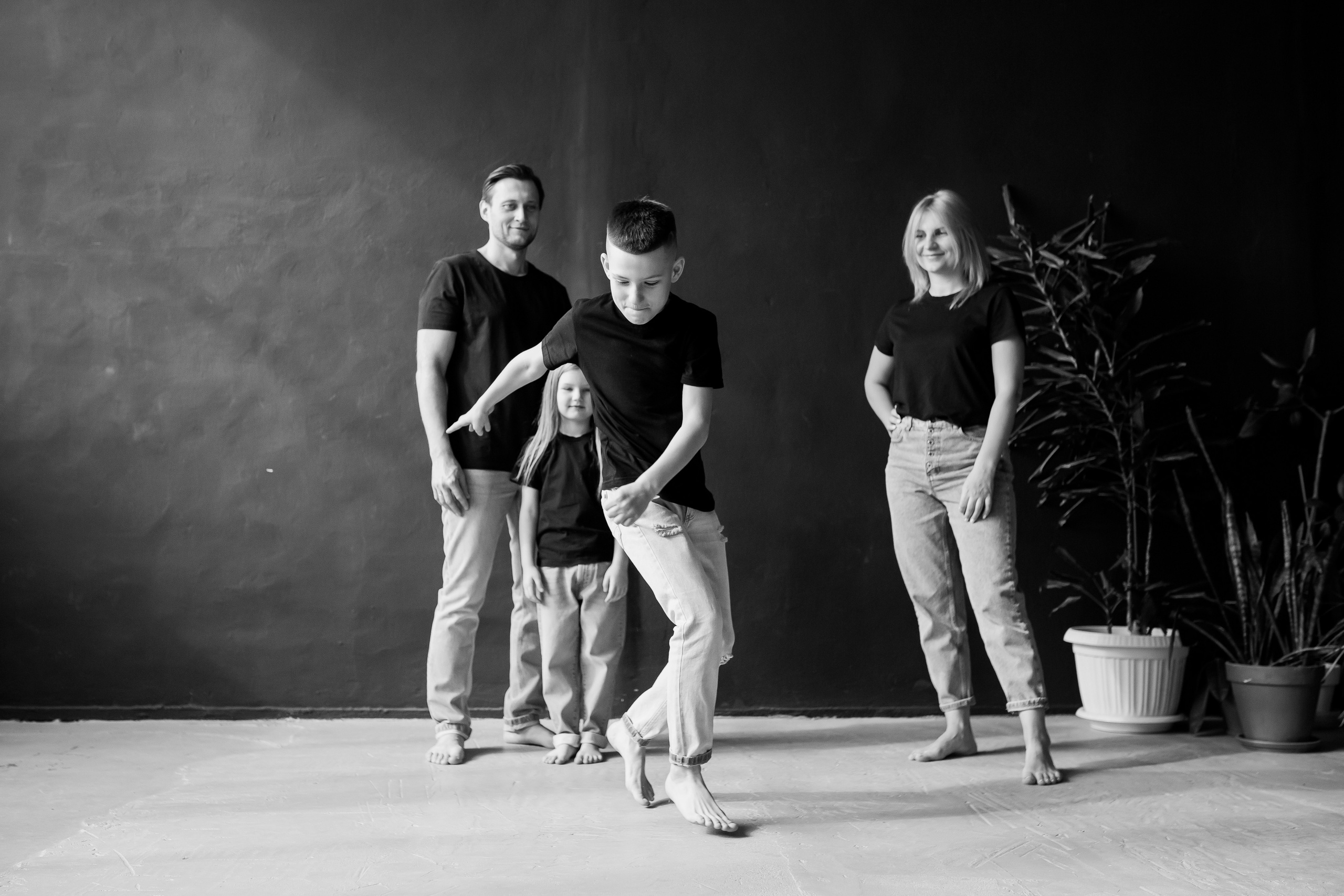 Марина Арина Саша и Саша. Семейный фотограф в Нижнем Новгороде Конурина Ирина