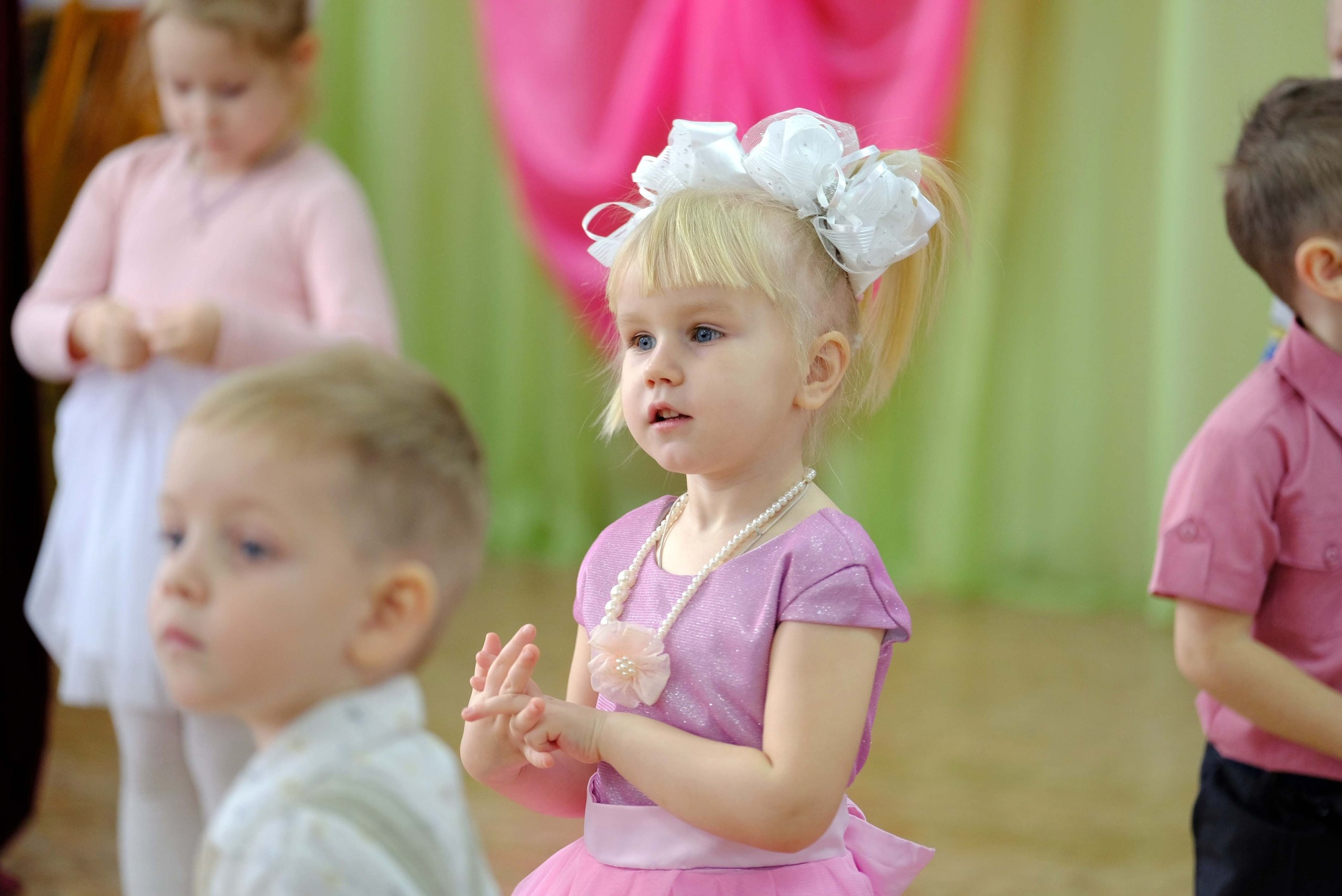 Детские праздники. Выпускные альбомы в Ярославле и Ярославской области Ярко Фото