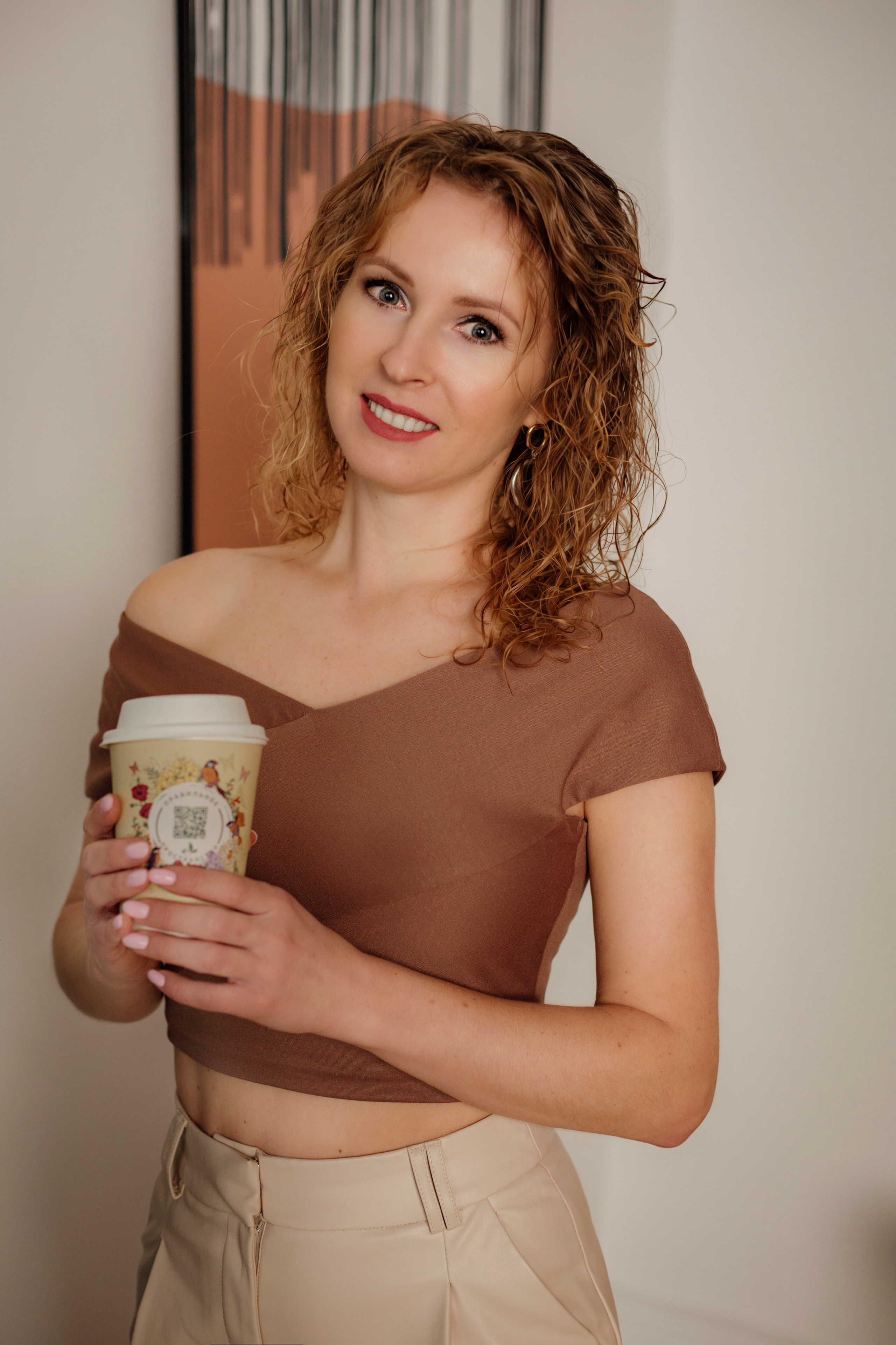 Контент съемка для владелицы кофейни. Деловая и Бизнес съемка в  Москве Инесса Грушко