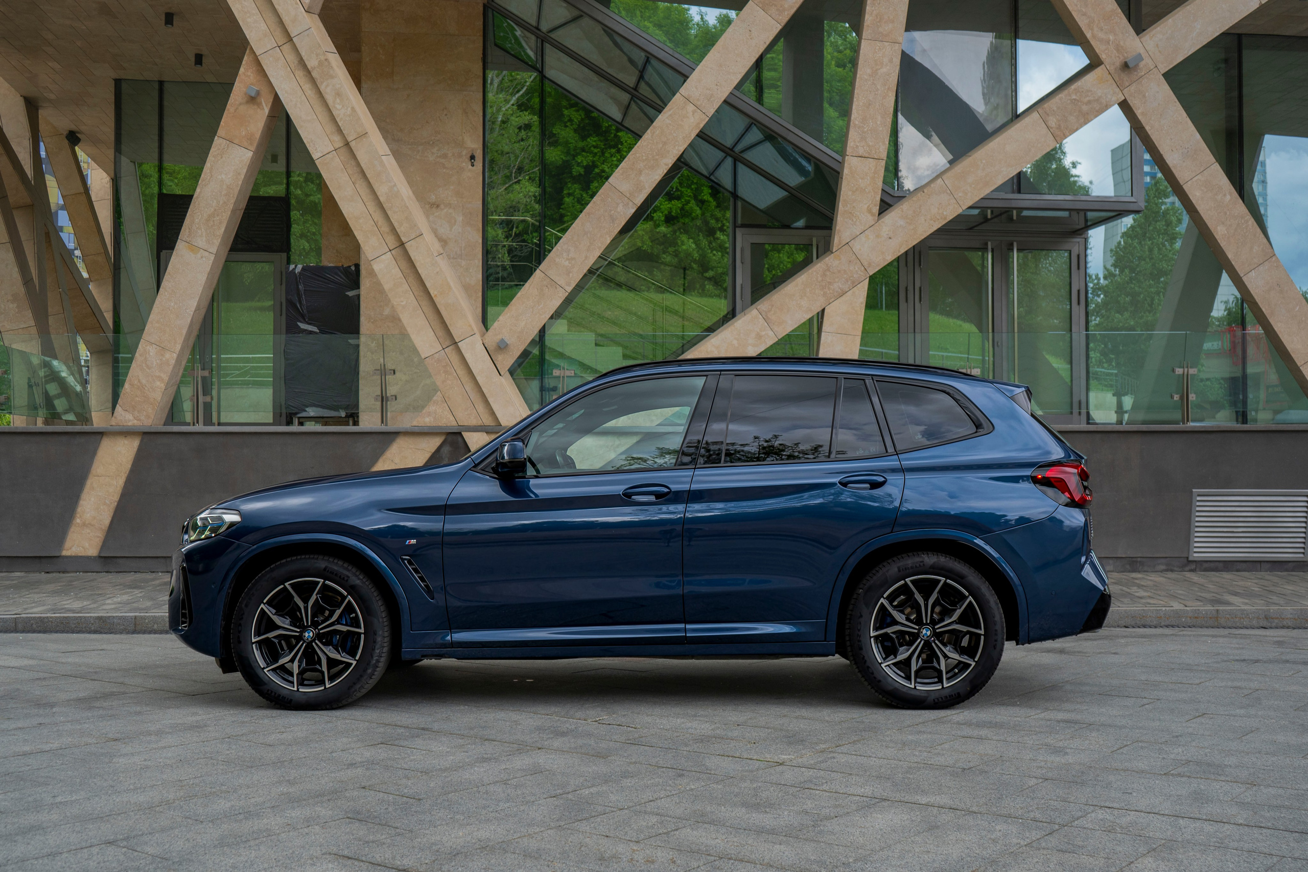 BMW X3. Автомобильный фотограф Ногинск Денис Городок