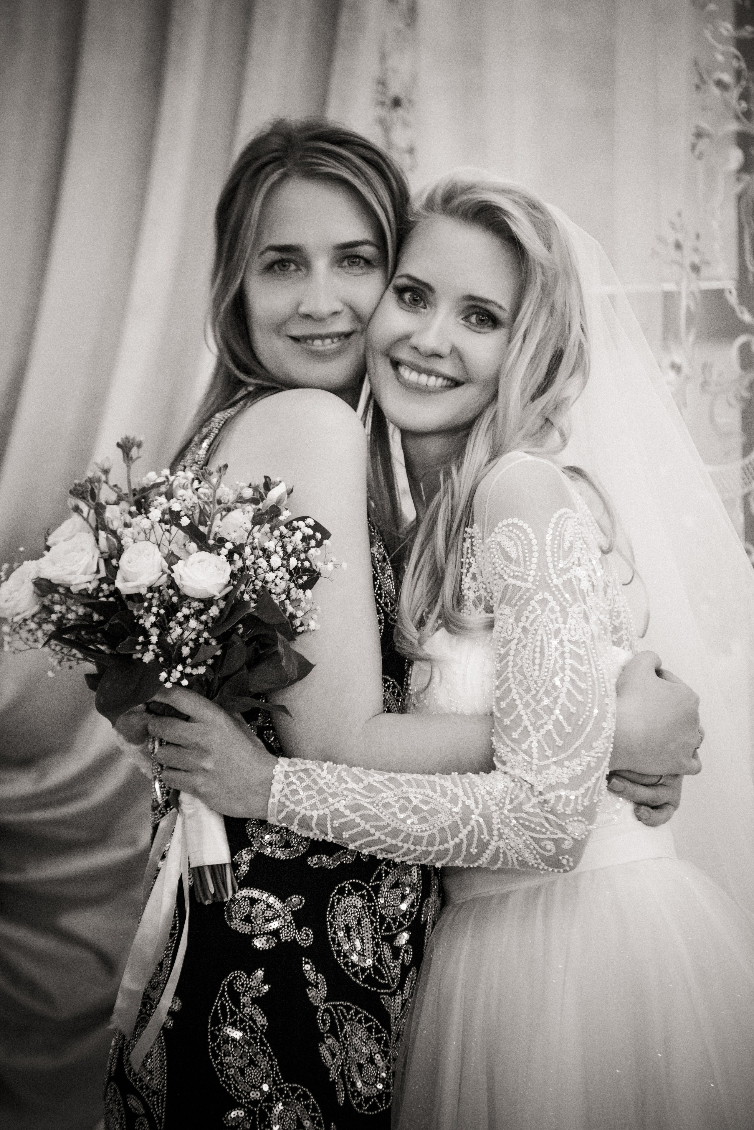 Свадебная фотосессия на ВДНХ. Свадебный и семейный фотограф в Москве и Подмосковье Лариса Козлова