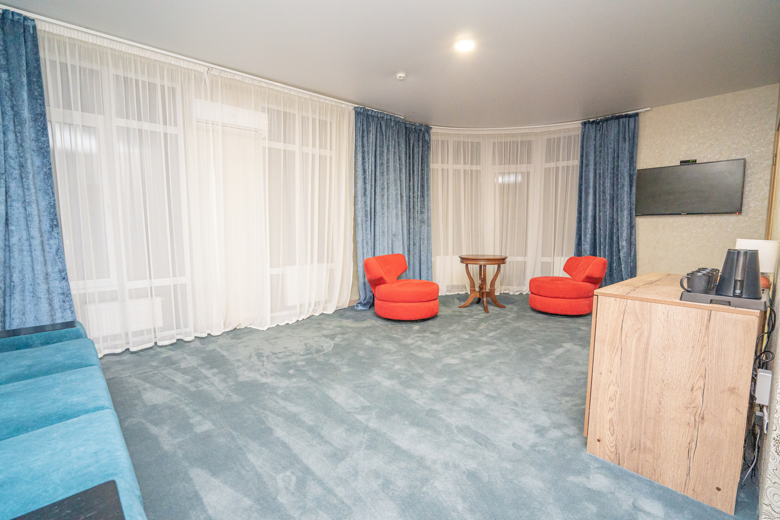 Интерьерная фотосъемка премиальных отелей Dream Hotel в Краснодаре и Анапе Профессиональная фотосъемка интерьеров отелей Dream Hotel: Красно. Шедевры для Вас! Фотограф и Видеограф в Краснодаре Пахиев Руслан