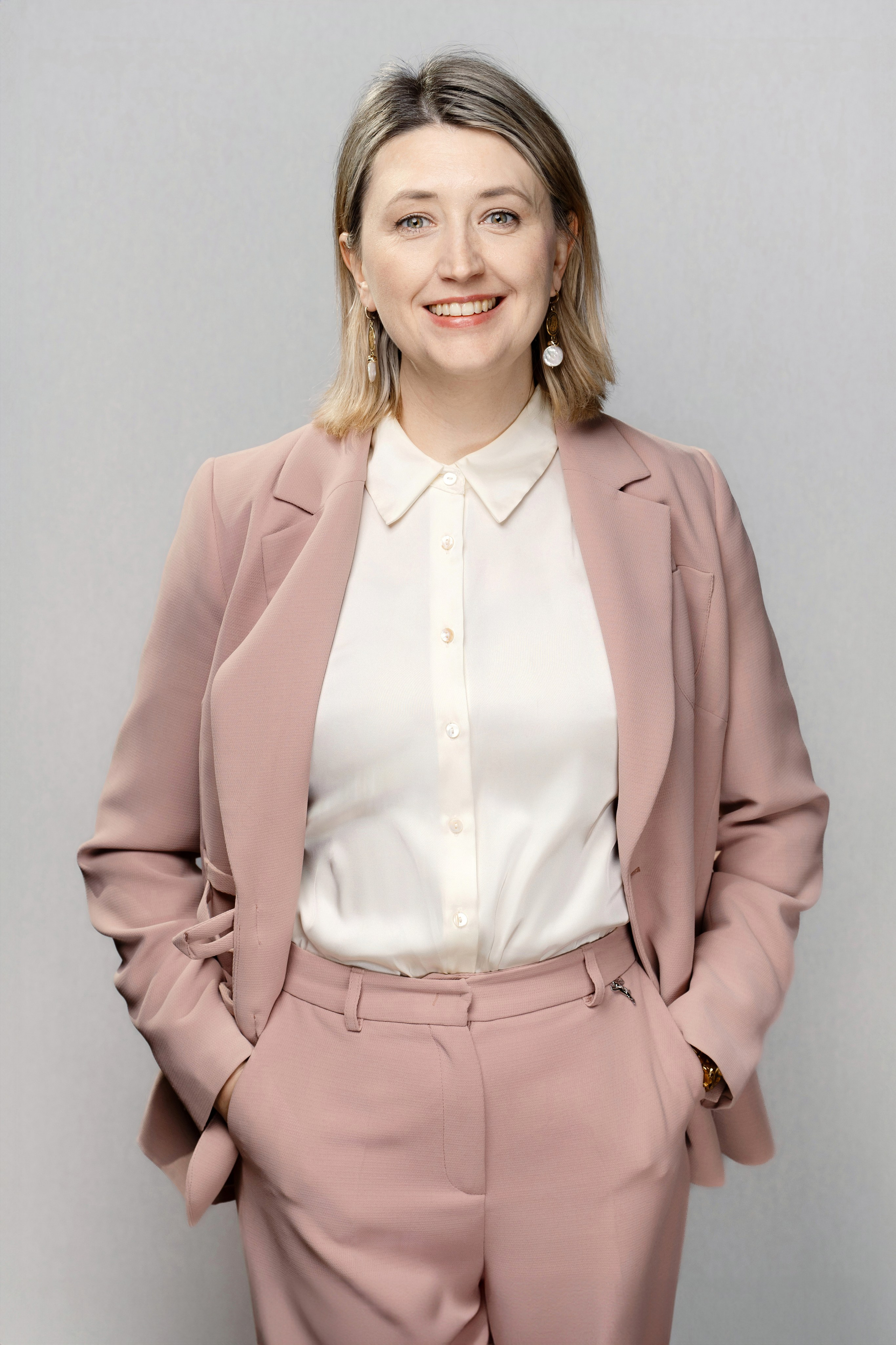 ВЫЕЗДНАЯ СЪЕМКА БИЗНЕС ПОРТРЕТОВ. Фотограф Макс Меш