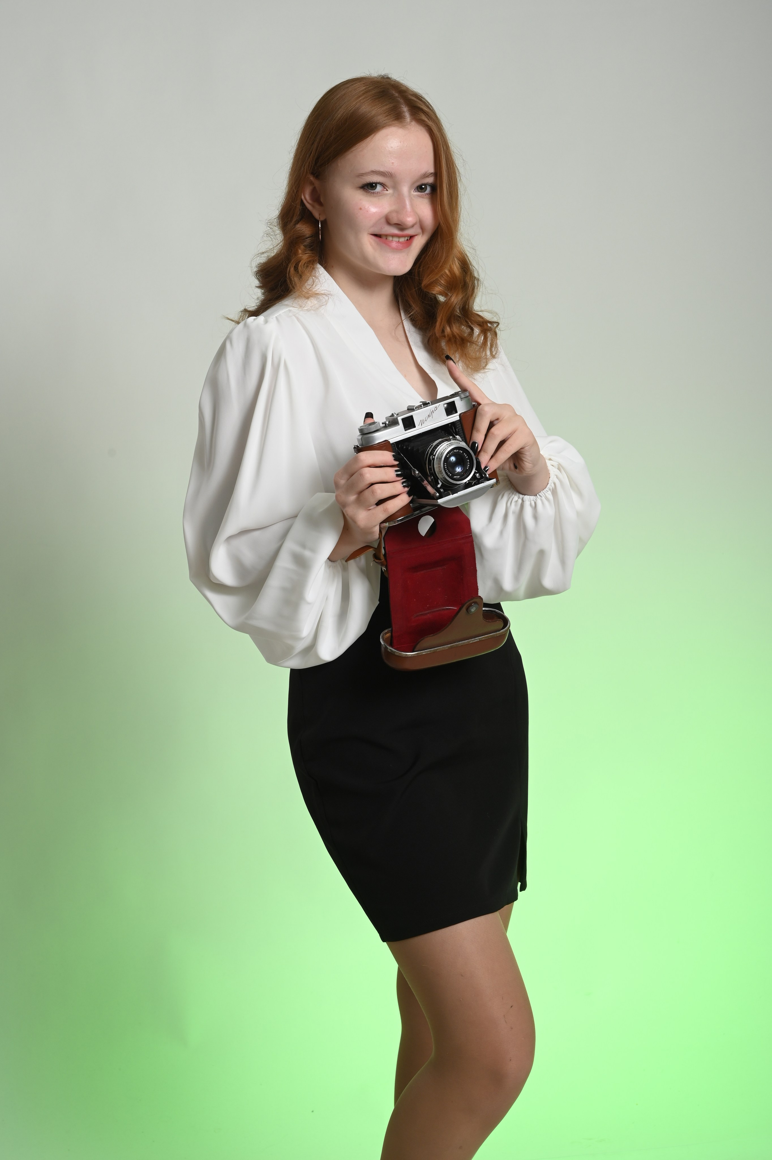 Фотоальбомы, фотокниги, альбомы для учеников старших и выпускных классов в школах в городе Вологда