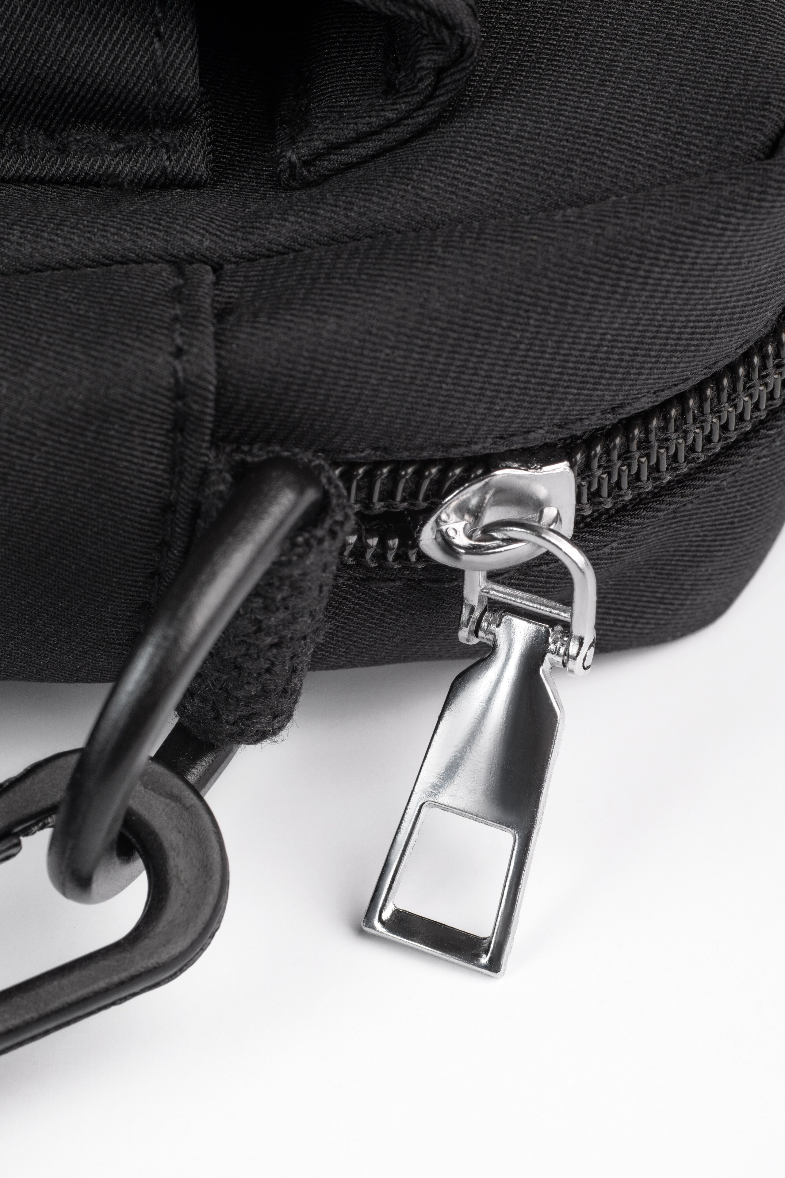 СУМКИ. Предметная фотосъемка в г. Москва PREDMETKASTUDIO