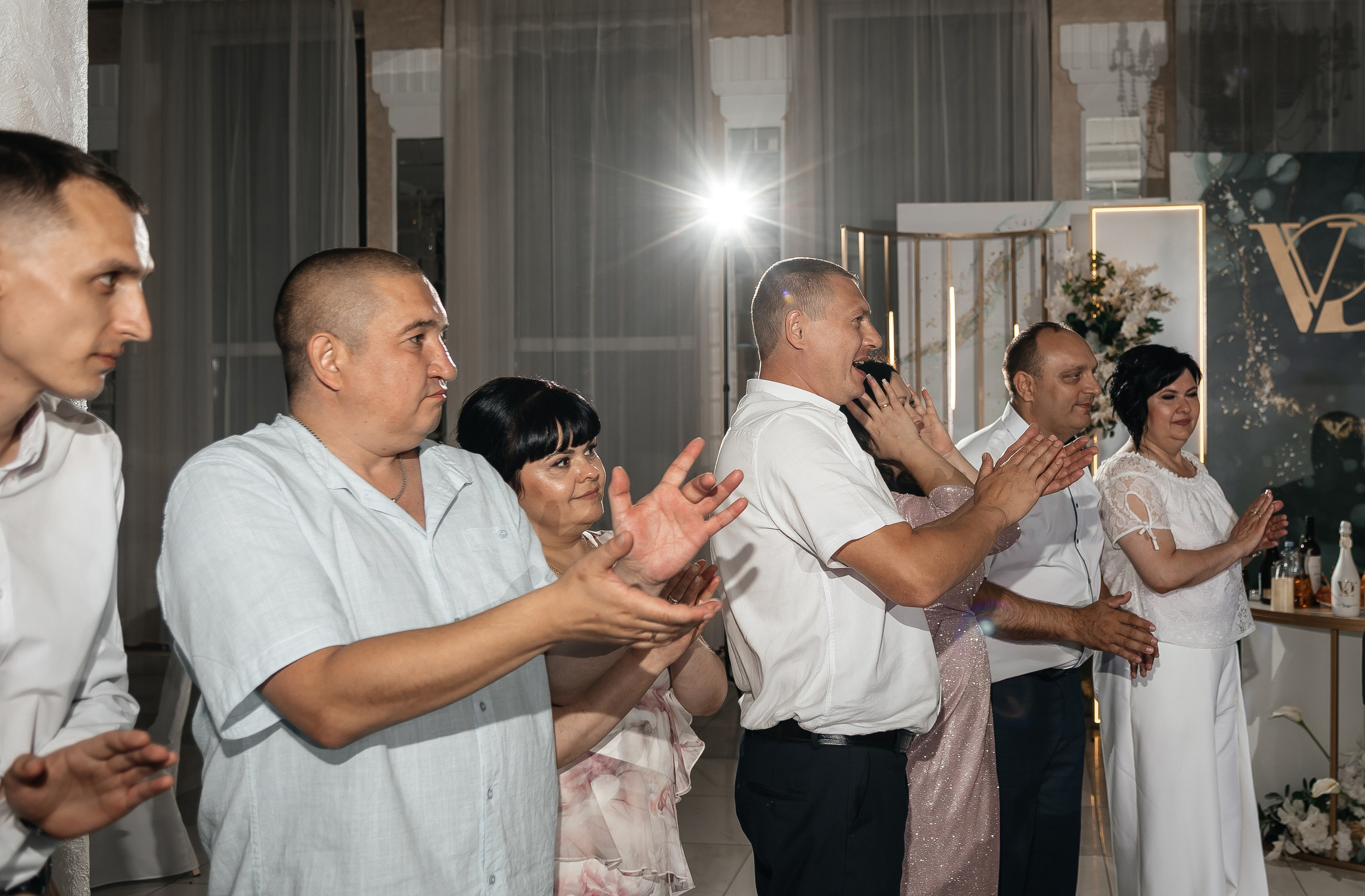 Виктор & Дарья | 02.08.25. Свадебный и семейный фотограф в Омске Евгения Хакимова