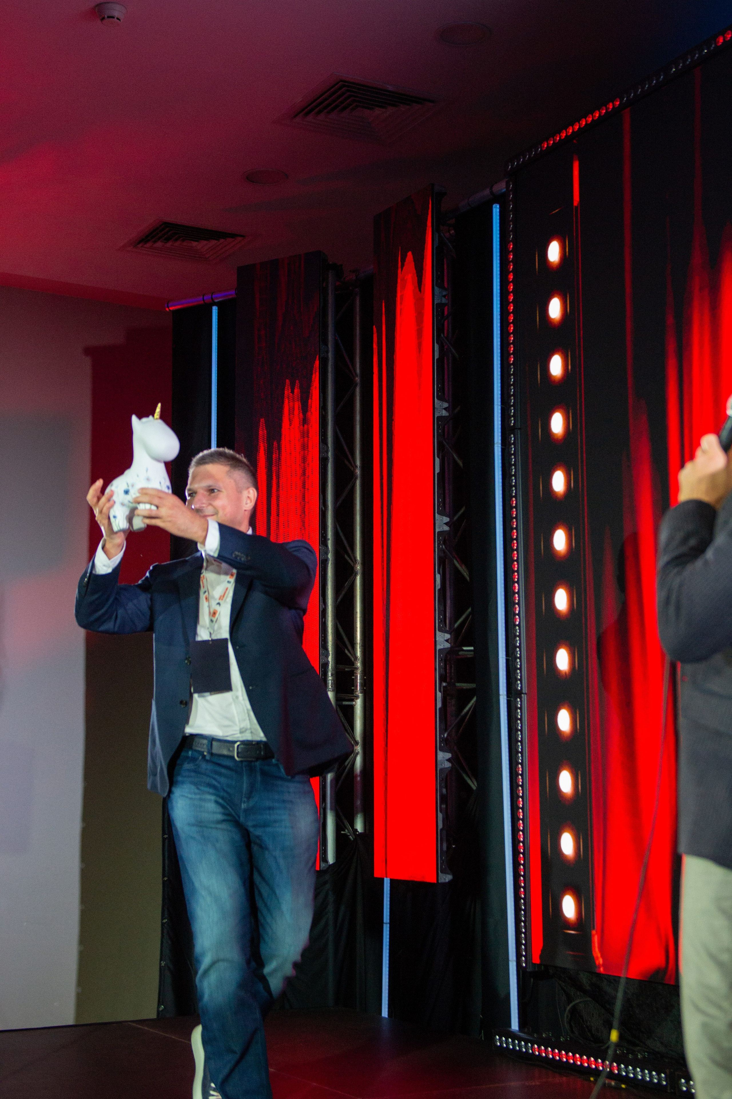 Тур Оскара Хартманна «Охота за единорогами». Дарья Терещук — репортажный фотограф в Минске