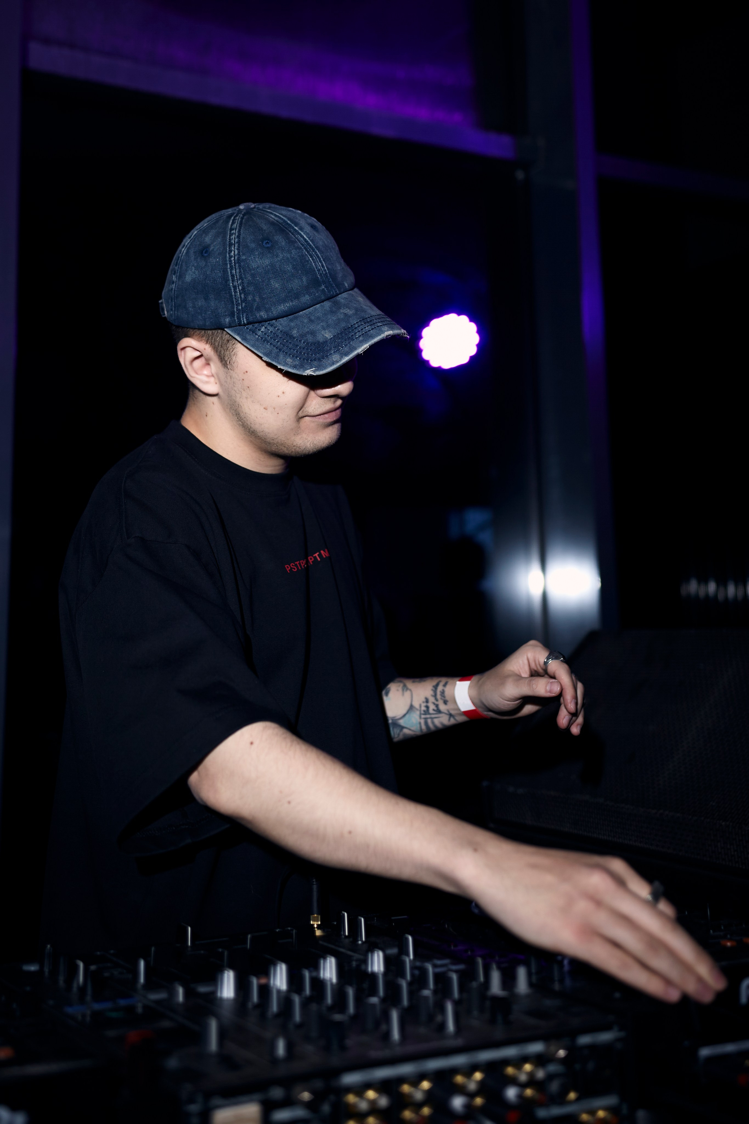 Портфолио фотографа в Екатеринбурге — примеры работ. Портретный и репортажный фотограф в Екатеринбурге Толя Настоящев