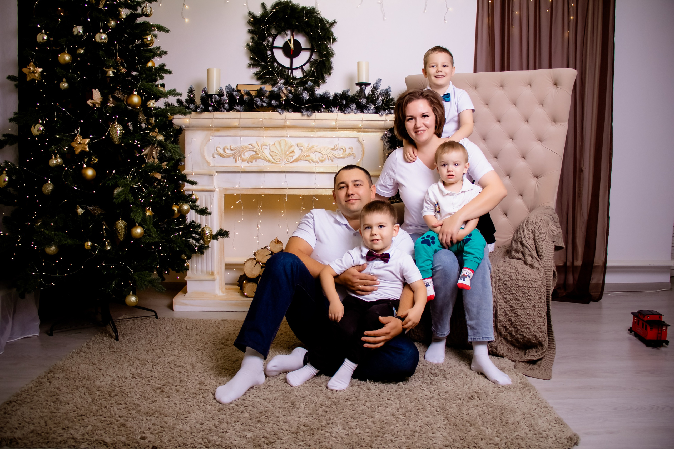 Семья Харитоновых. Семейный фотограф в р. п. Маслянино Саишева Мария