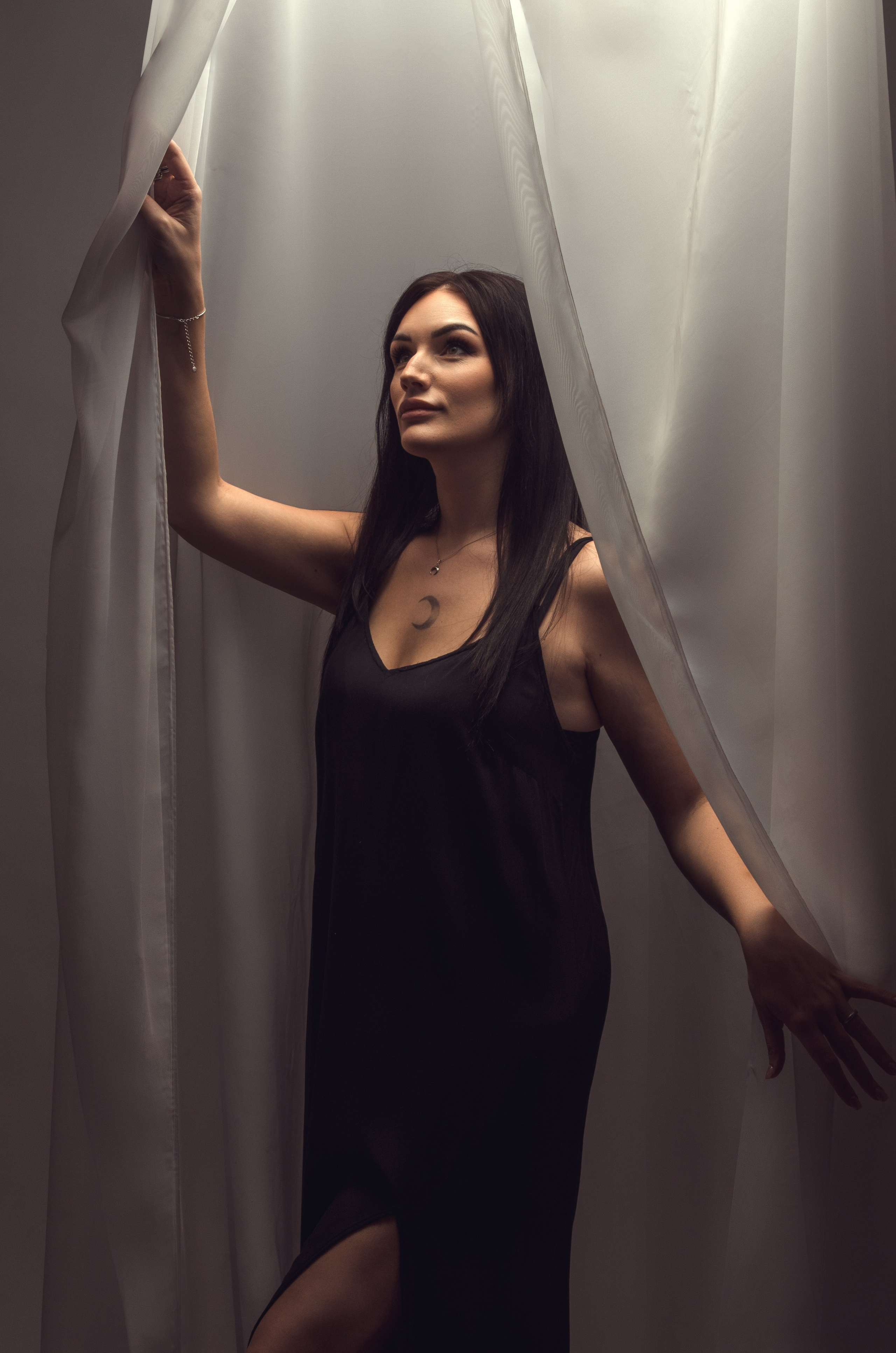 Съемки в студии. Индивидуальные, семейные, студийные съемки в Серпухове и за пределами