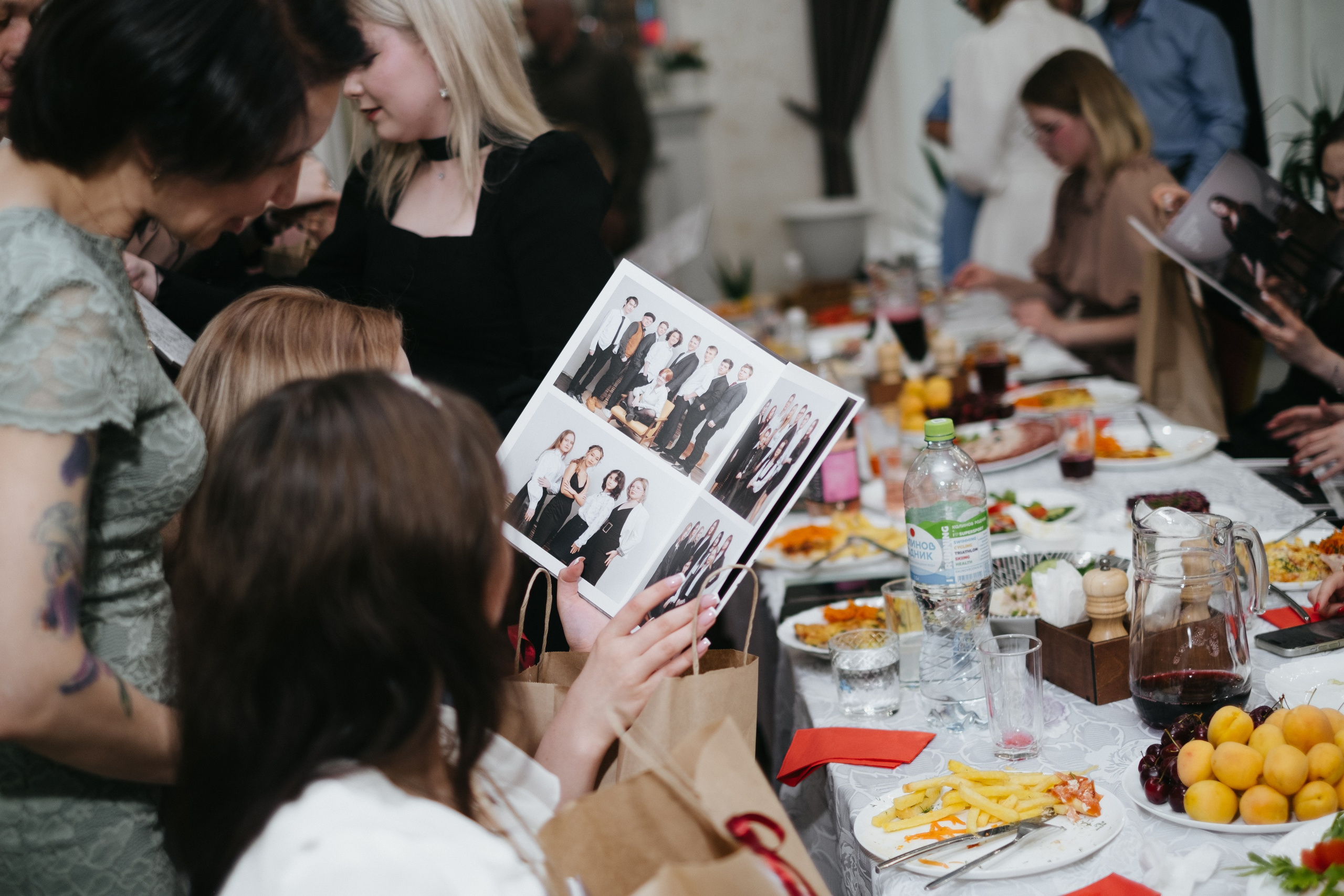 Выпускной 11 класс школы № 30. Свадебный и репортажной фотограф Денис Ожигин в Краснодаре и Краснодарском крае
