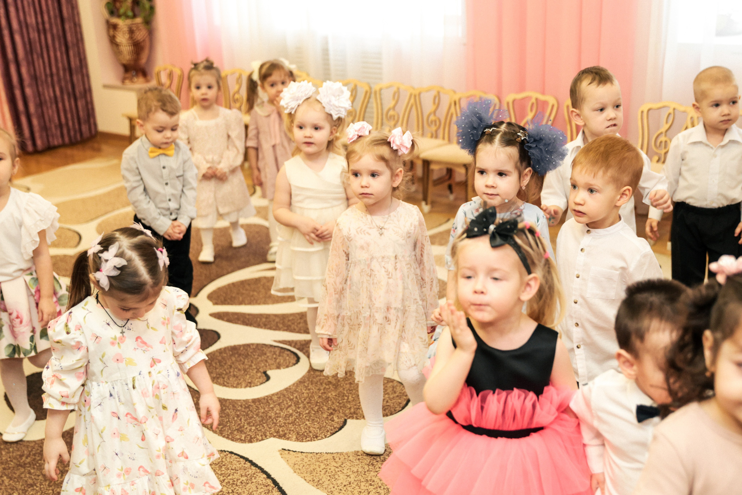 Детский садик. The EVL gallery