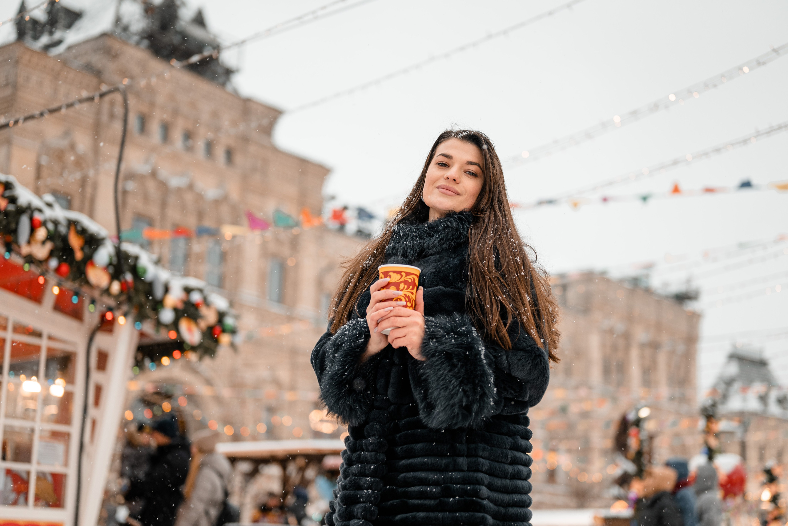 Новогодняя фотосессия на ГУМ-ярмарке Красная площадь в Москве. Свадебный фотограф Ирина Димитриева