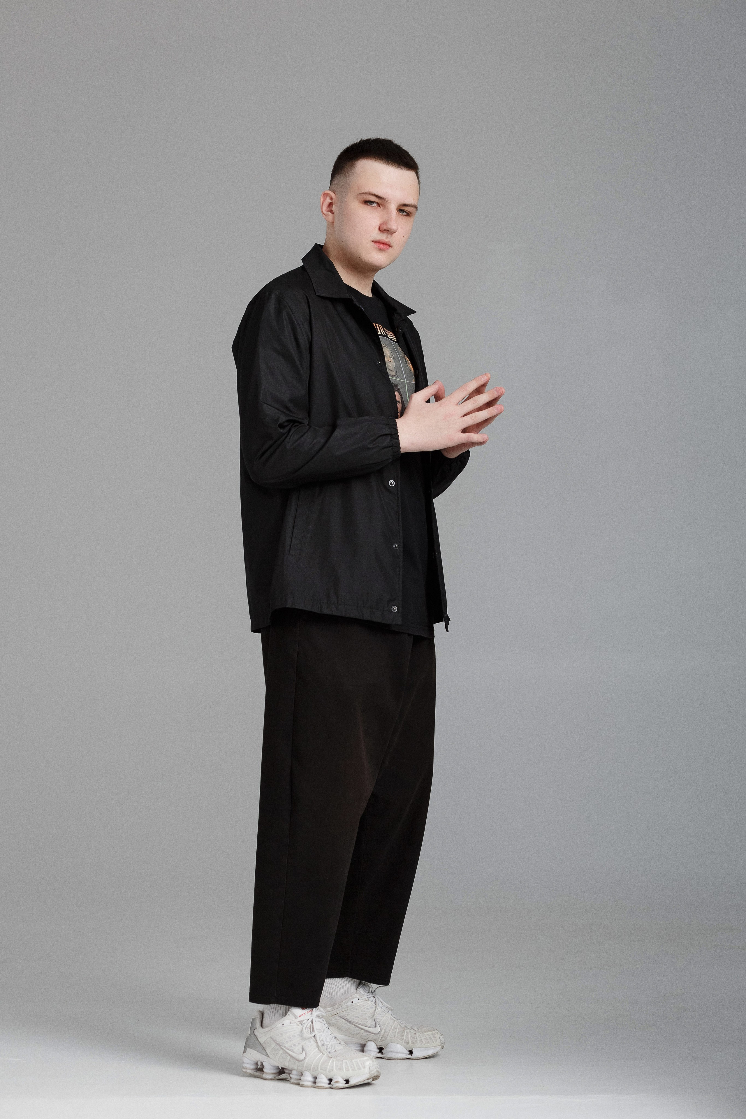 Фотосессия выпускников ДГТУ в фотостудии LIGHT в Таганроге. Свадебный и семейный фотограф в Таганроге Бакарюк Антон