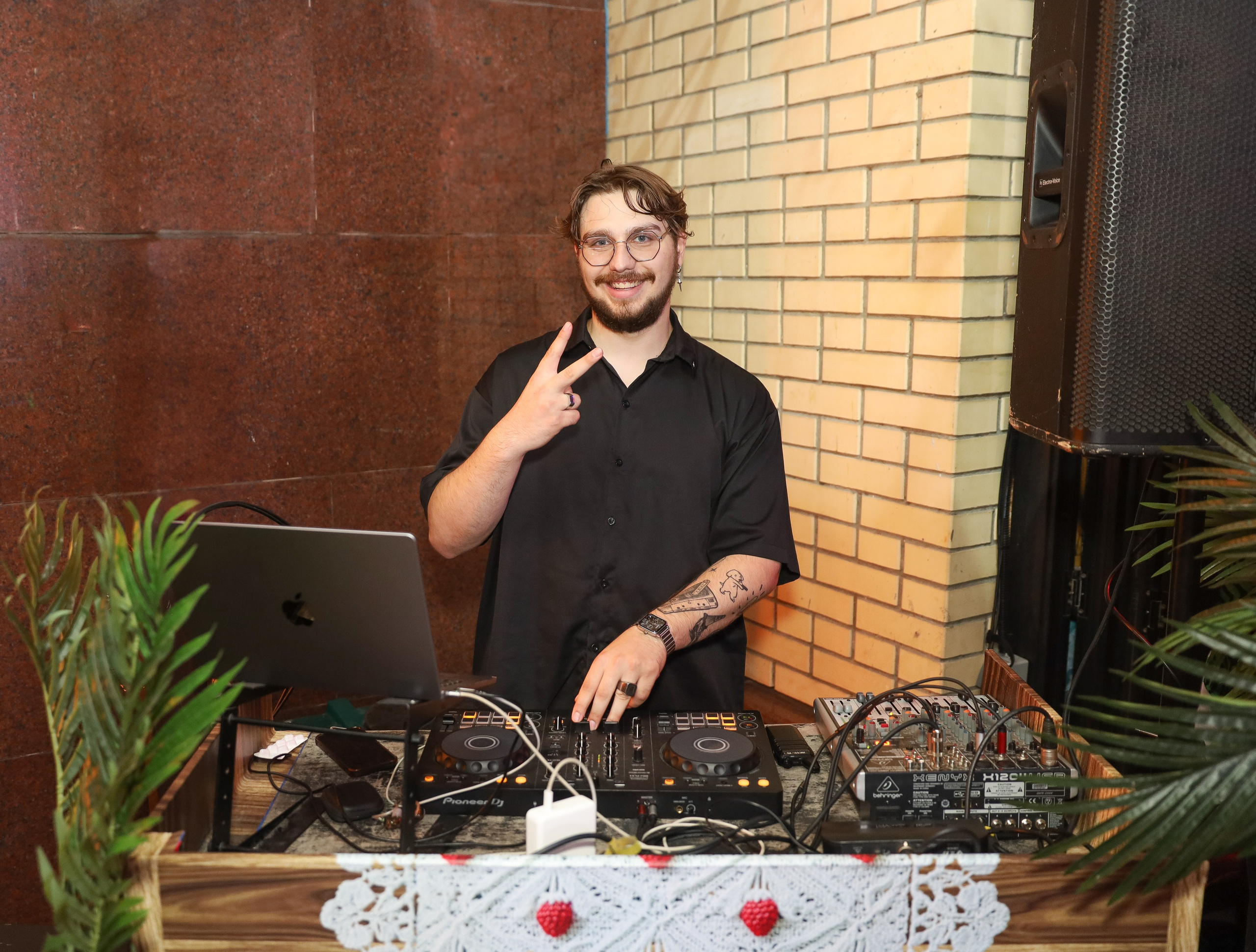 Вечеринки ALOHA BAR. Фотограф мероприятий Ирина Каширина