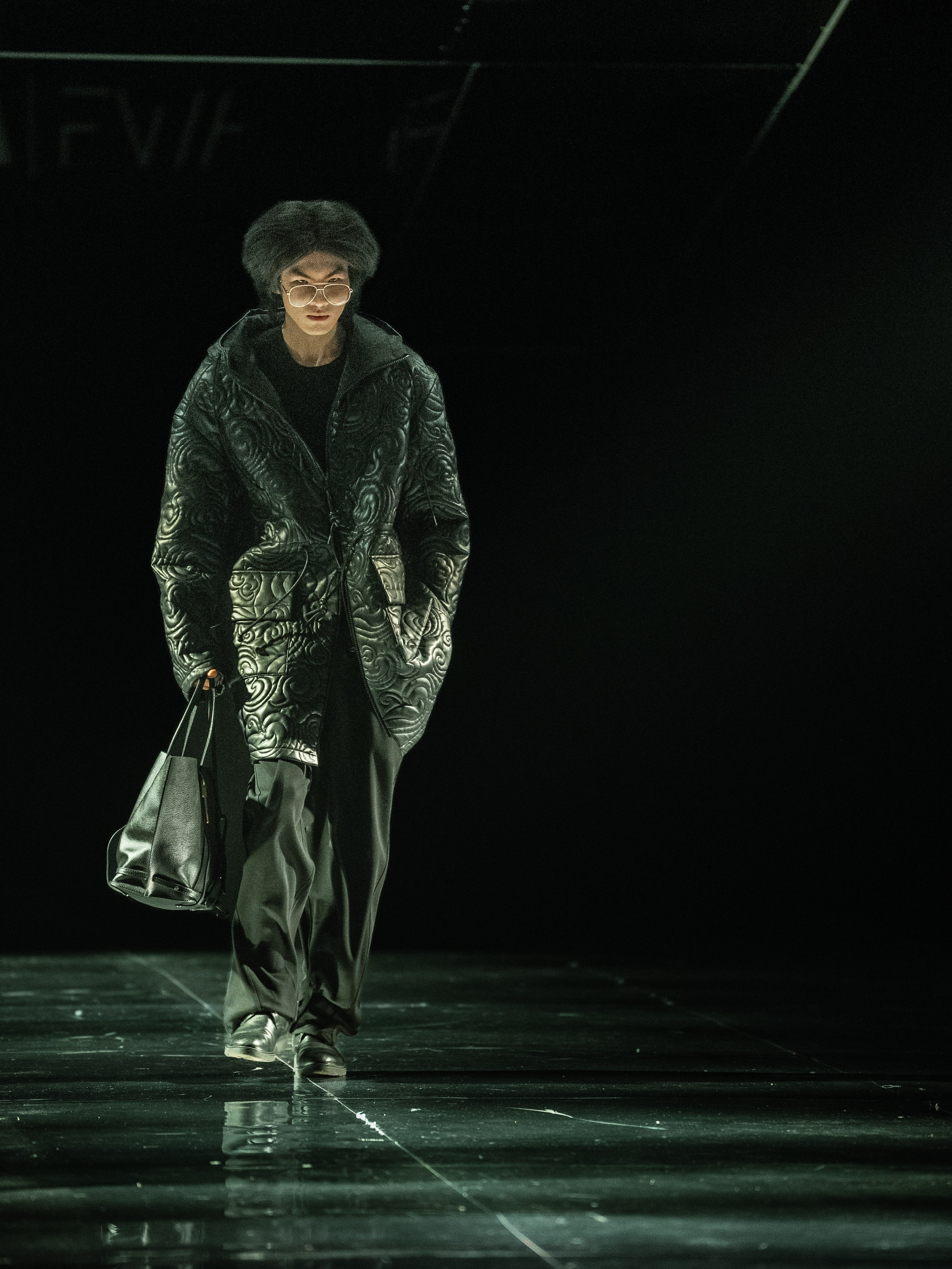 Visa Fashion Week Almaty Pre-Fall 2026 April Leonid Zherebtsov. Сайт Алматинского НЮ АРТ, будуар и фэшн фотографа Дениса Карпенко