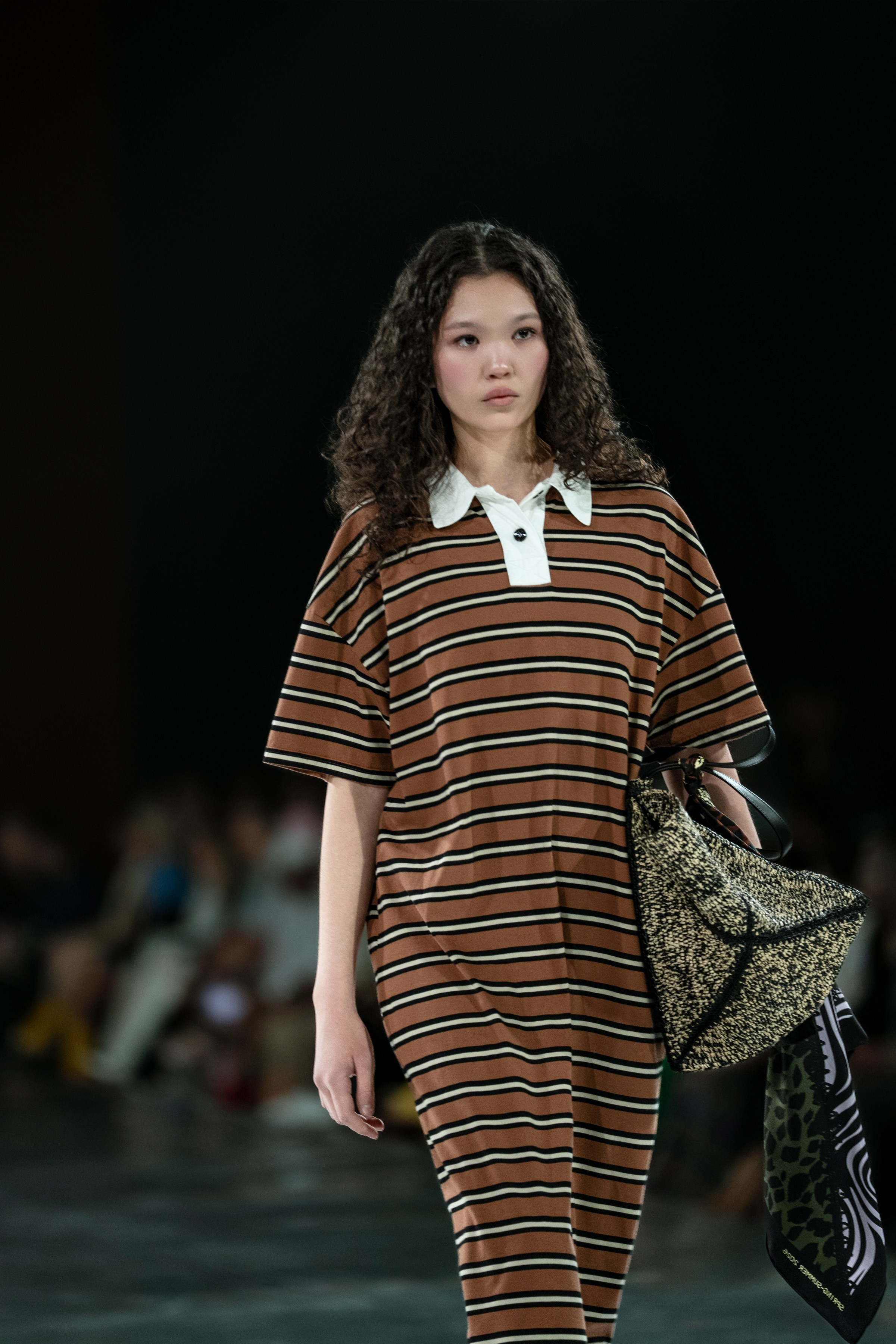 Visa Fashion Week Nanushka. Сайт Алматинского НЮ АРТ, будуар и фэшн фотографа Дениса Карпенко