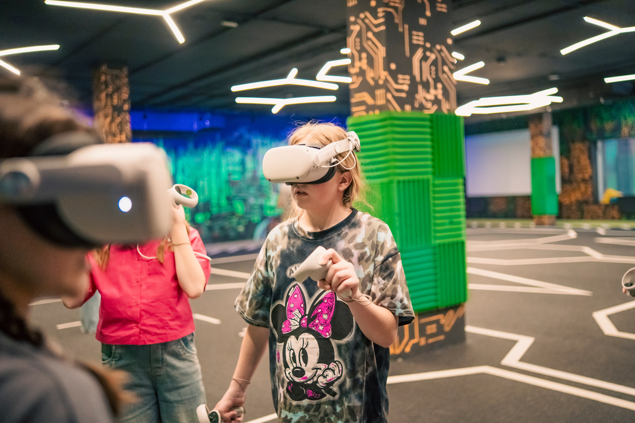 VR April-May. Felixtones