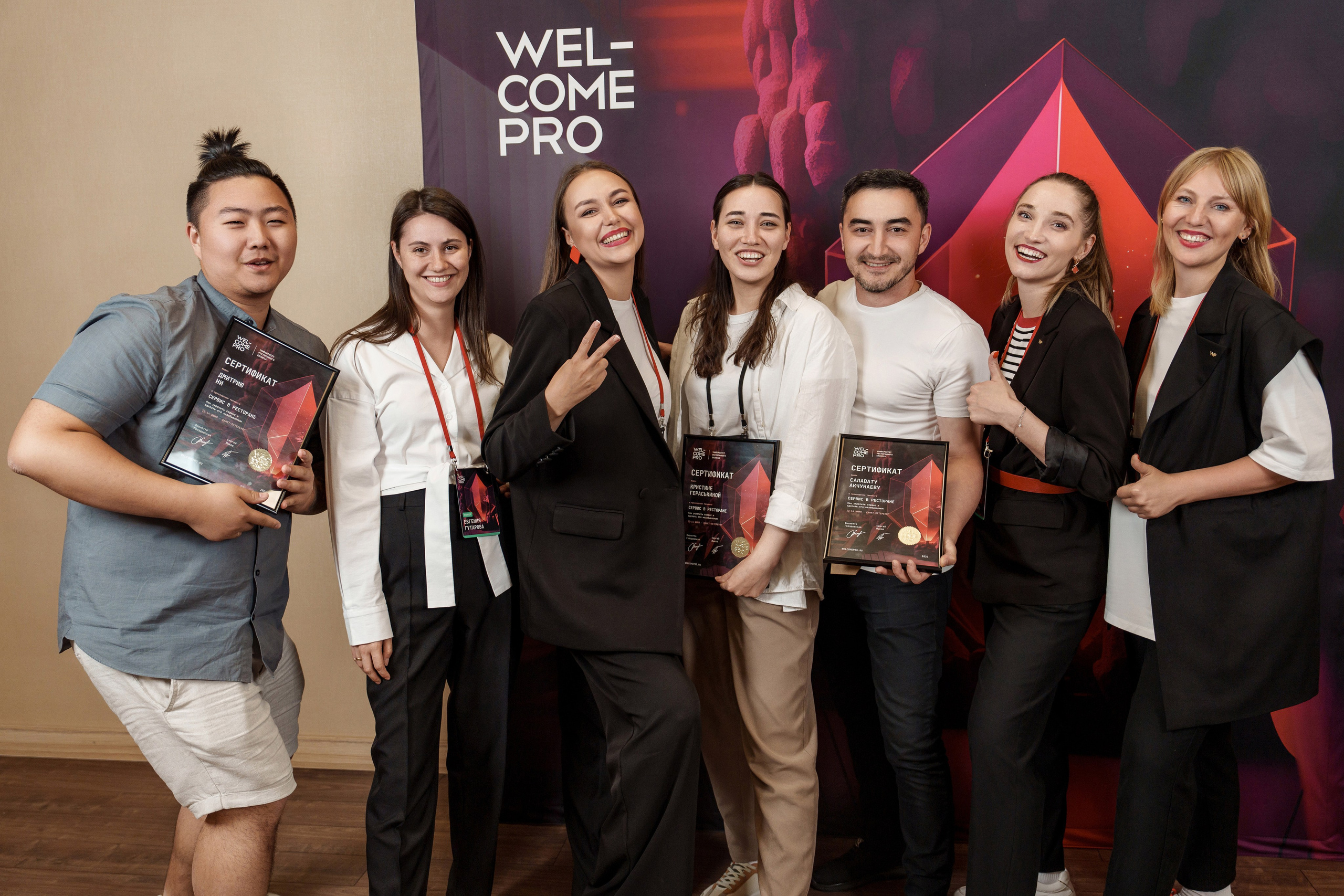 Мастер-класс WELCOMEPRO в Holyday-inn. Андрей Сухинин репортажный свадебный фотограф Санкт-Петербург