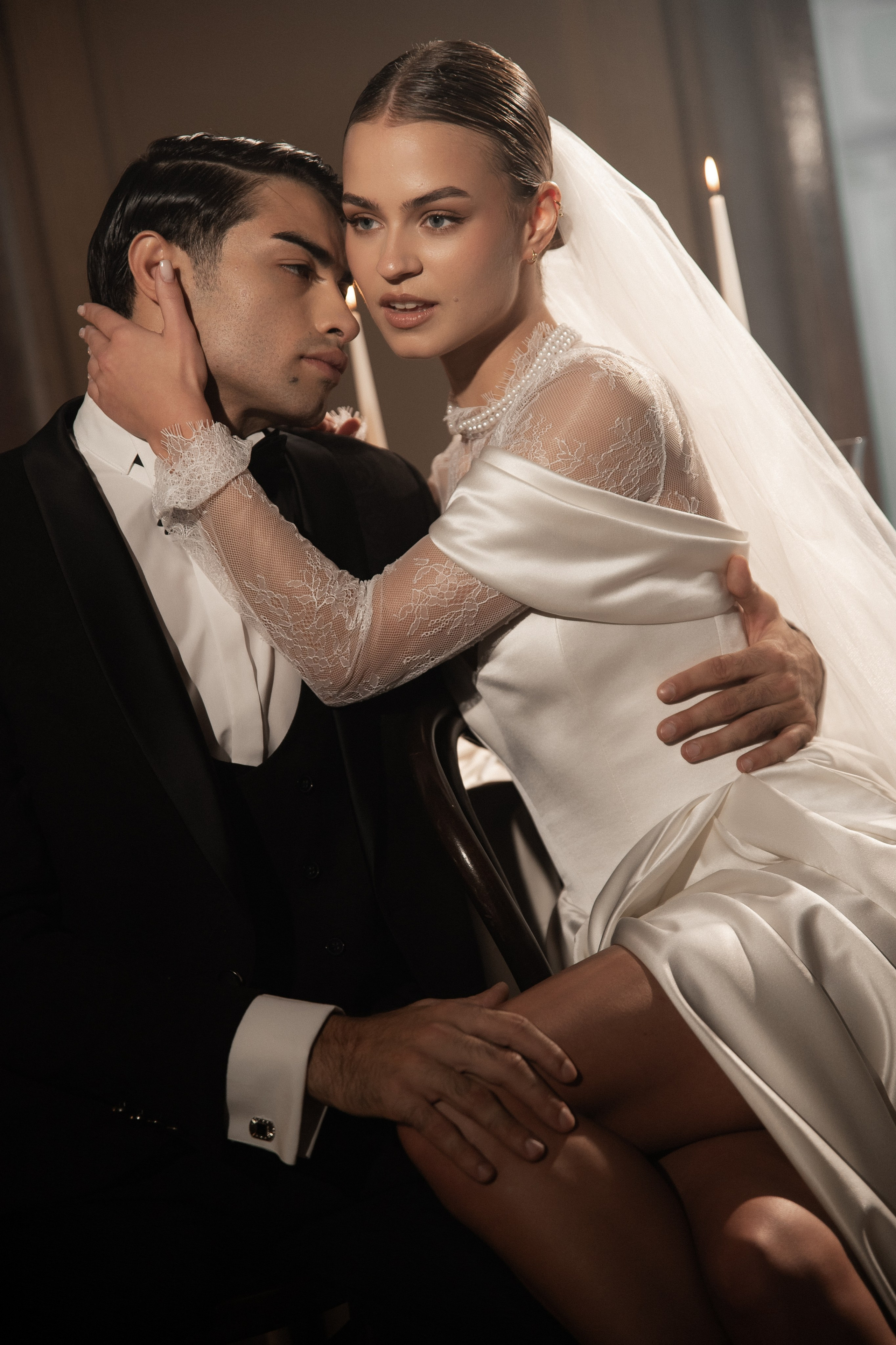 Камерный свадебный ужин при свечах в старинном особняке в фотостудии 21. Kult. Ярослава Ерина — свадебный фотограф в Москве