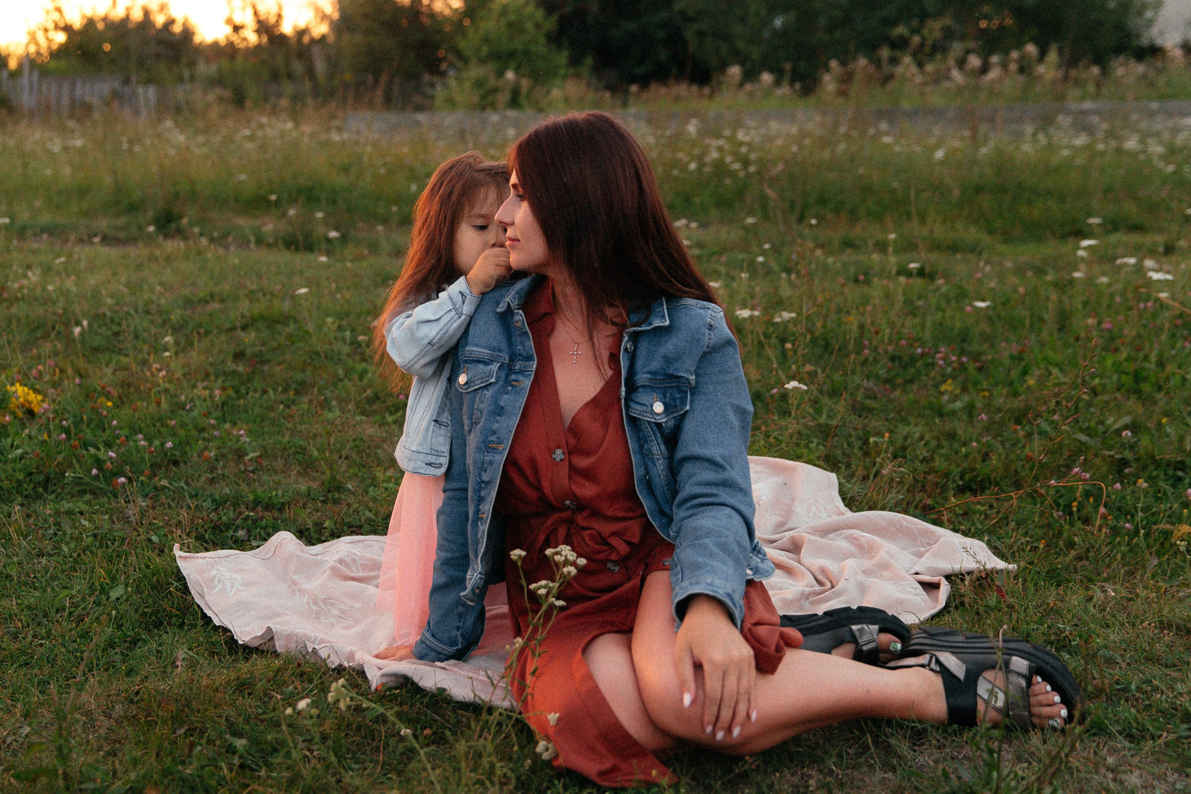 Юля и Софа. Фотограф Любовь Щербинина