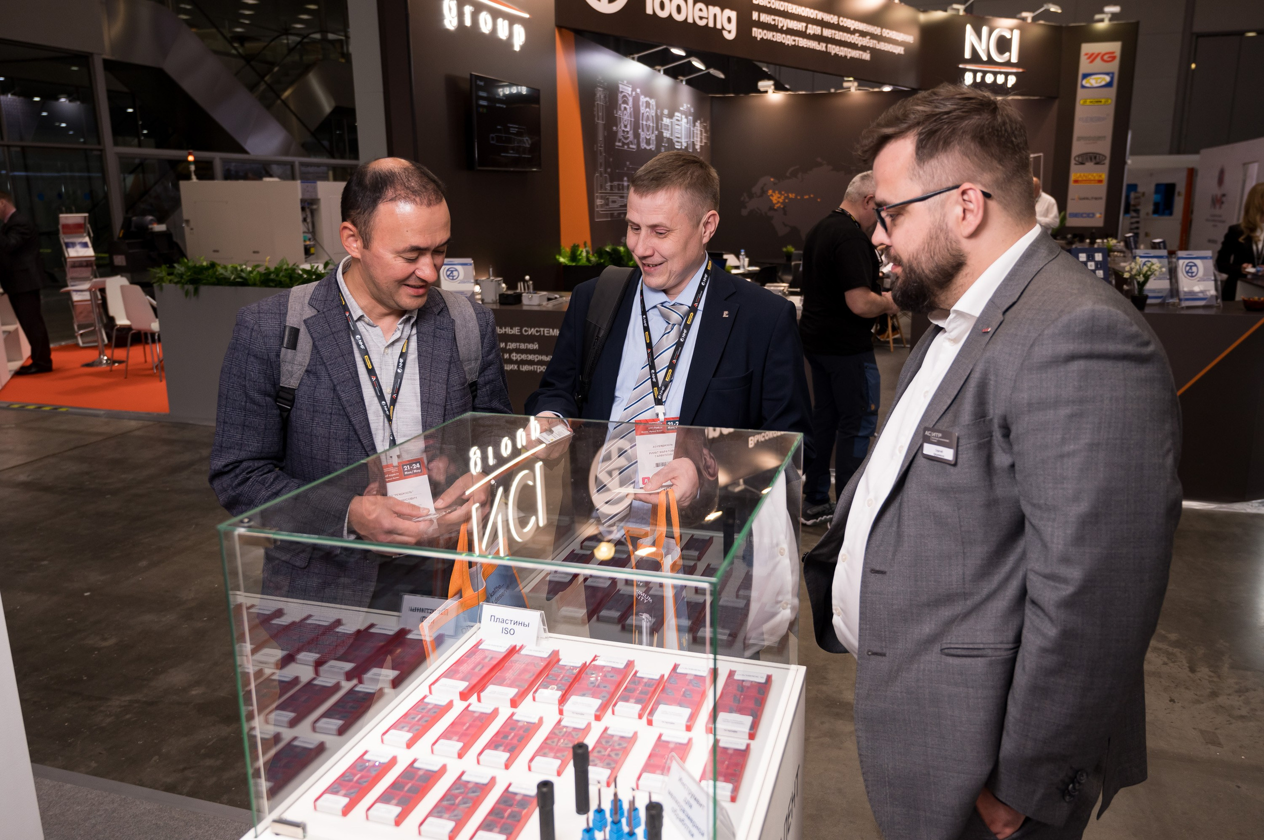 Обзор на стенд АС-ИТР и Эквивалент. Репортажный фотограф и видеограф Слава Думчев. Тимбилдинги, отчетники, корпоративы