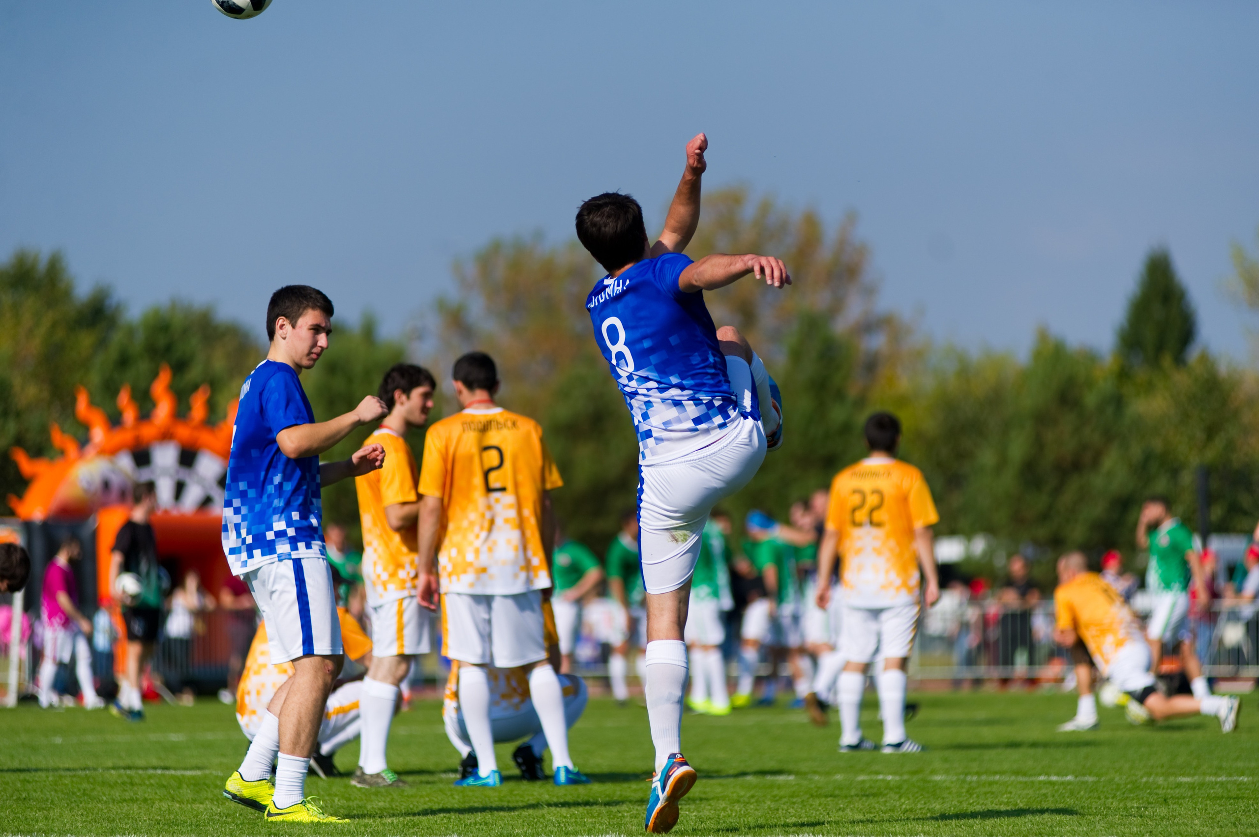 Турбофутбол (корпоративное соревнование «Пятерочки»). Репортажный фотограф и видеограф Слава Думчев. Тимбилдинги, отчетники, корпоративы