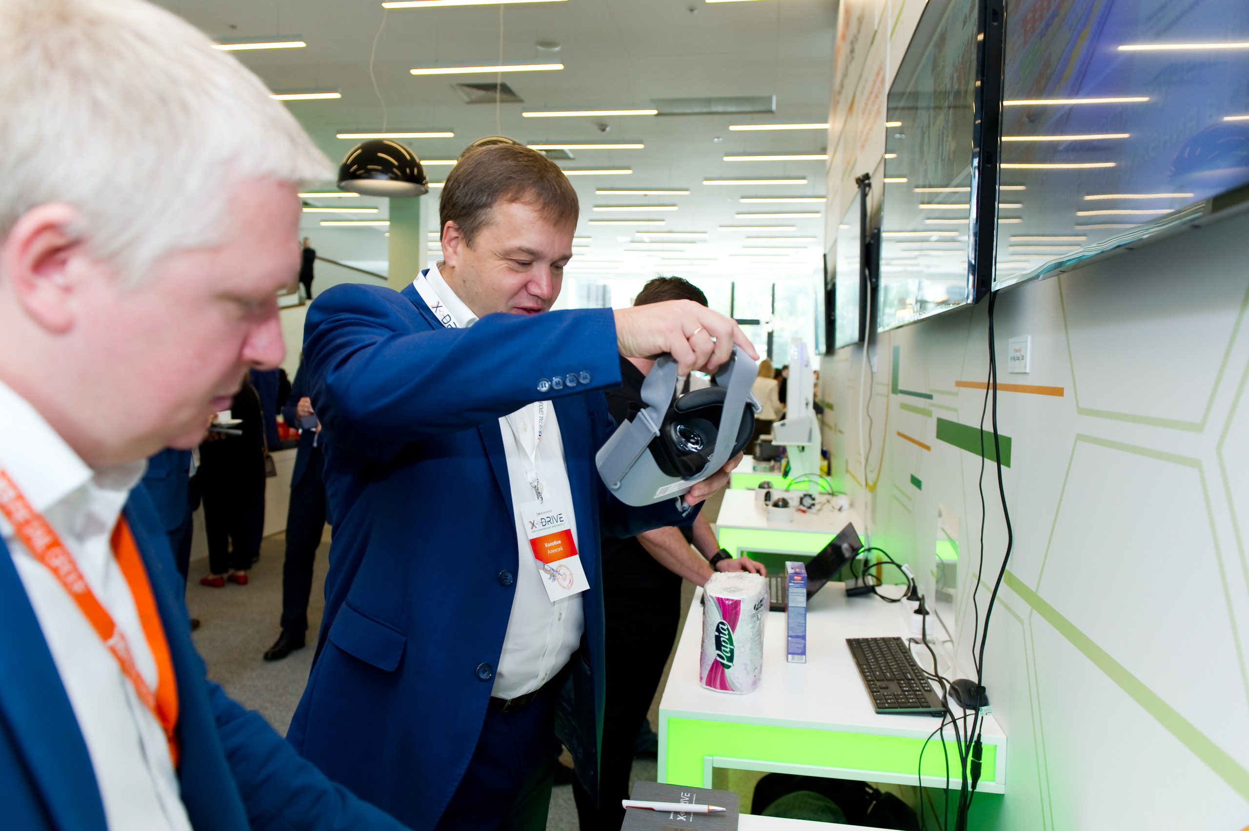 Конференция X5 Retail Group. Репортажный фотограф и видеограф Слава Думчев. Тимбилдинги, отчетники, корпоративы