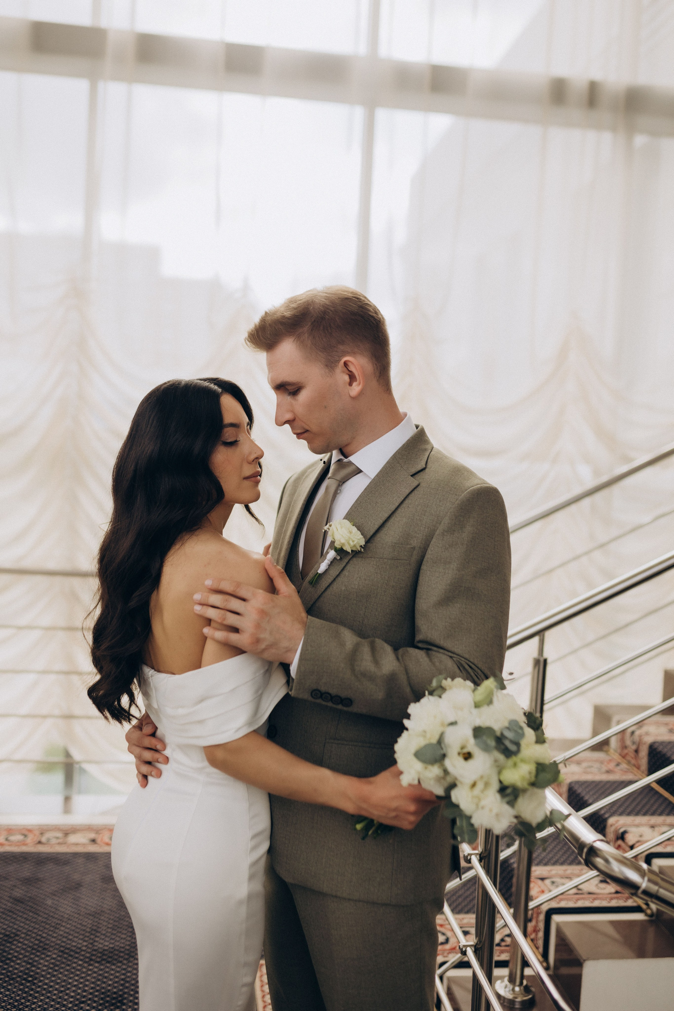 Сергей и Эльнара | Загс Калининского района. Свадебный и love story фотограф в Санкт-Петербурге