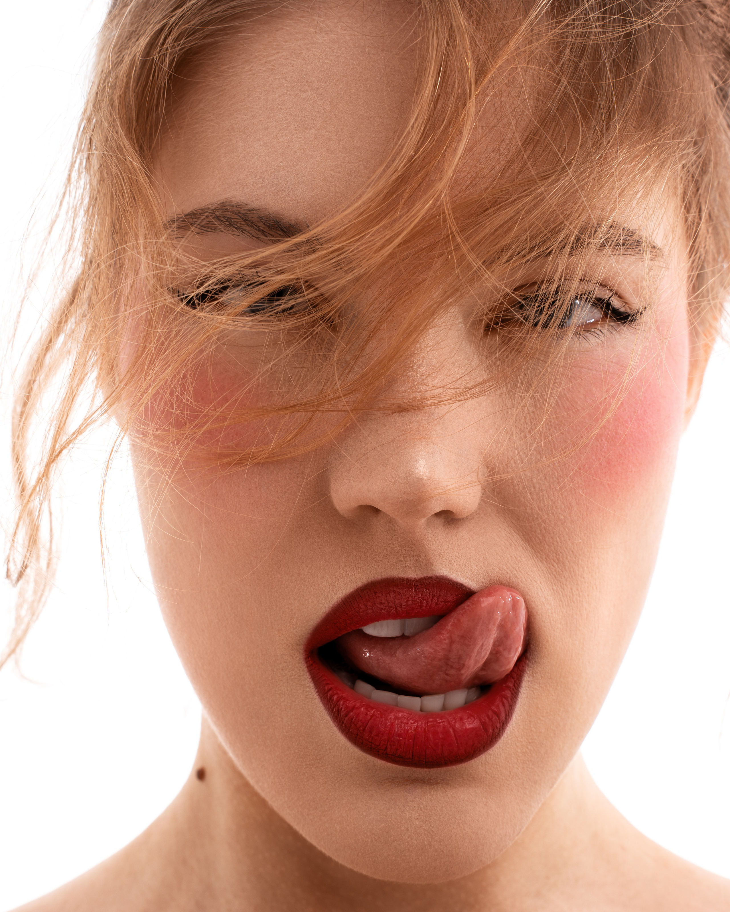 BEAUTY. Retoucher Anastasia Makarova