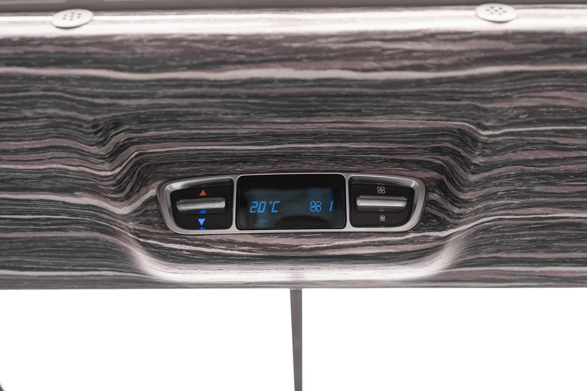 V-Class Glossy. Автомобильный фотограф в Москве | Базилев Александр