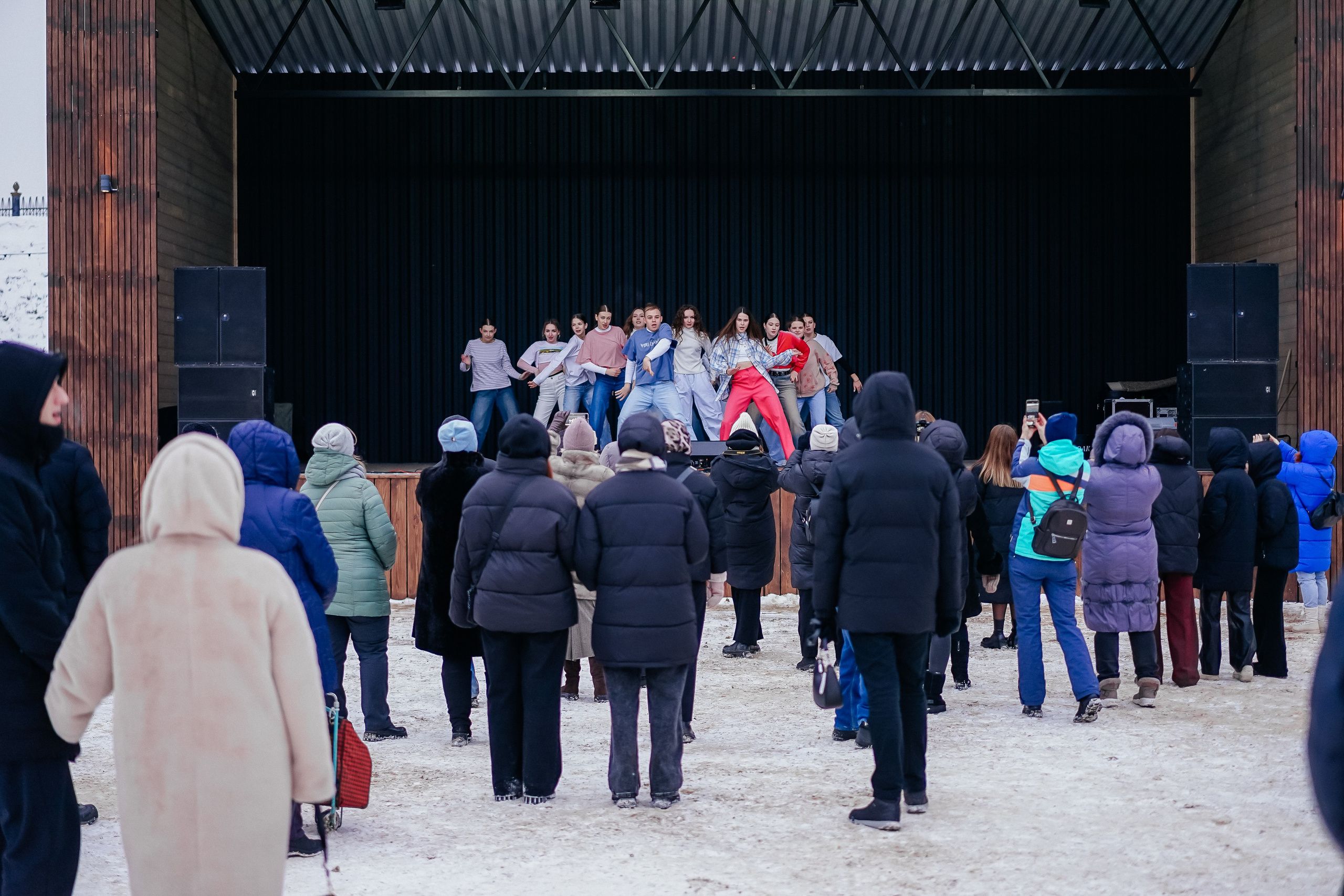 «Предновогодний переполох» Лопатинский сад, 14.12.2024. Фотограф и видеограф Смоленск | Студия Цезарь