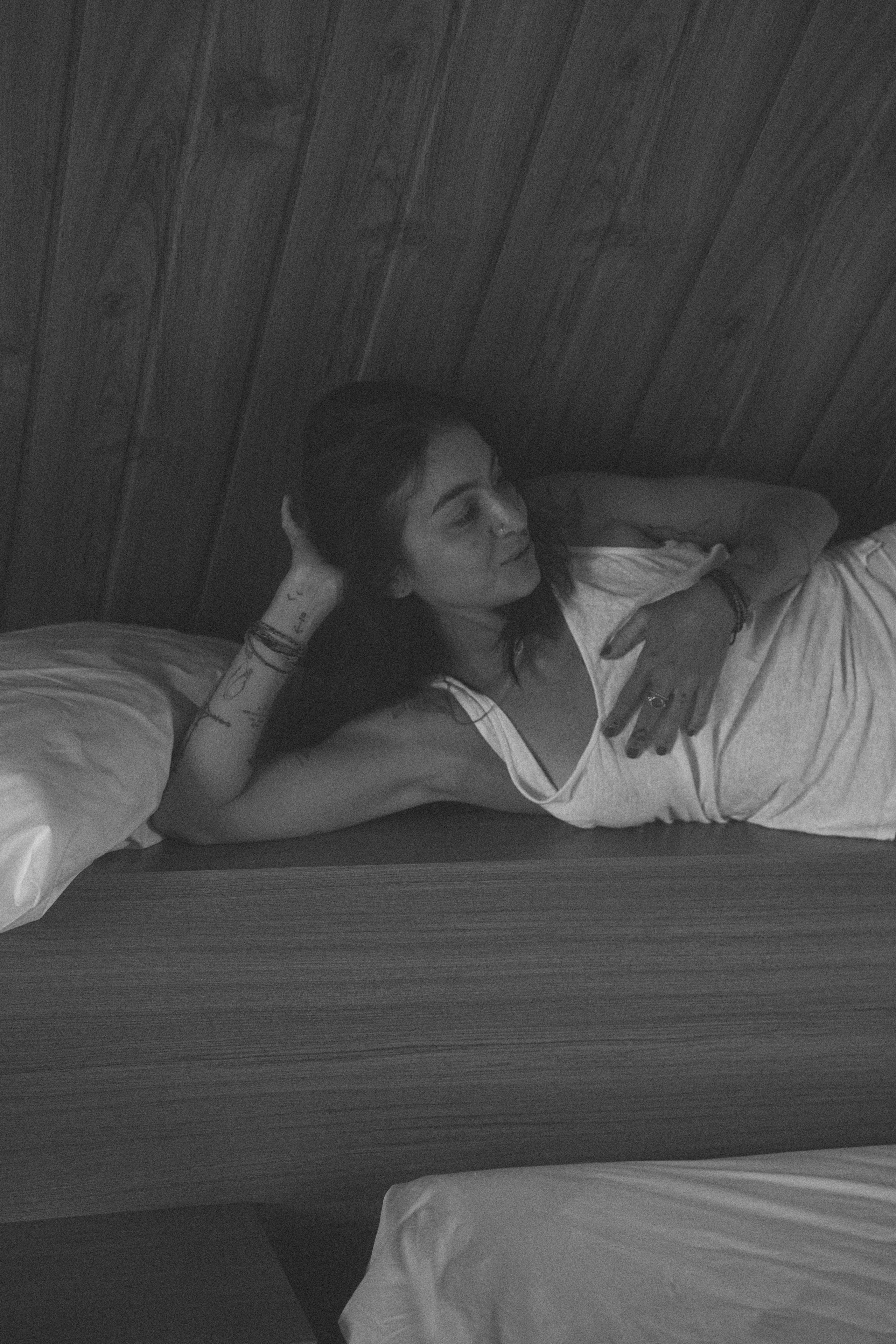 Julie morning budoir. Главная