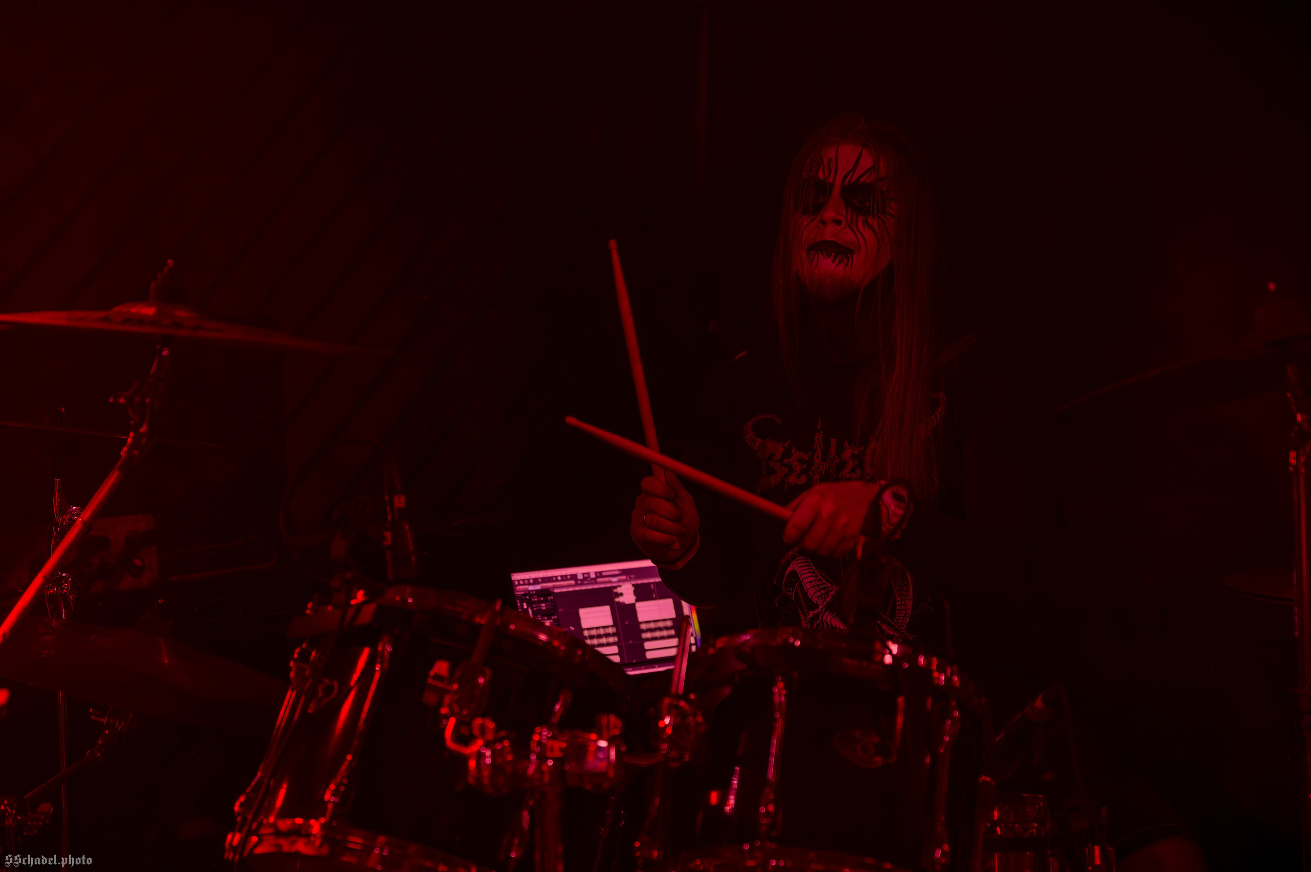 Neargroth 23.08.25. We will make everything metal!
