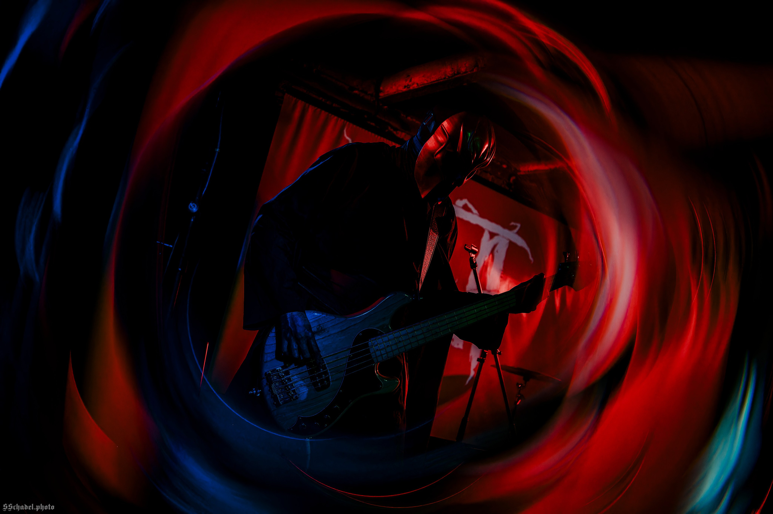 ILLA 21.06.26. We will make everything metal!